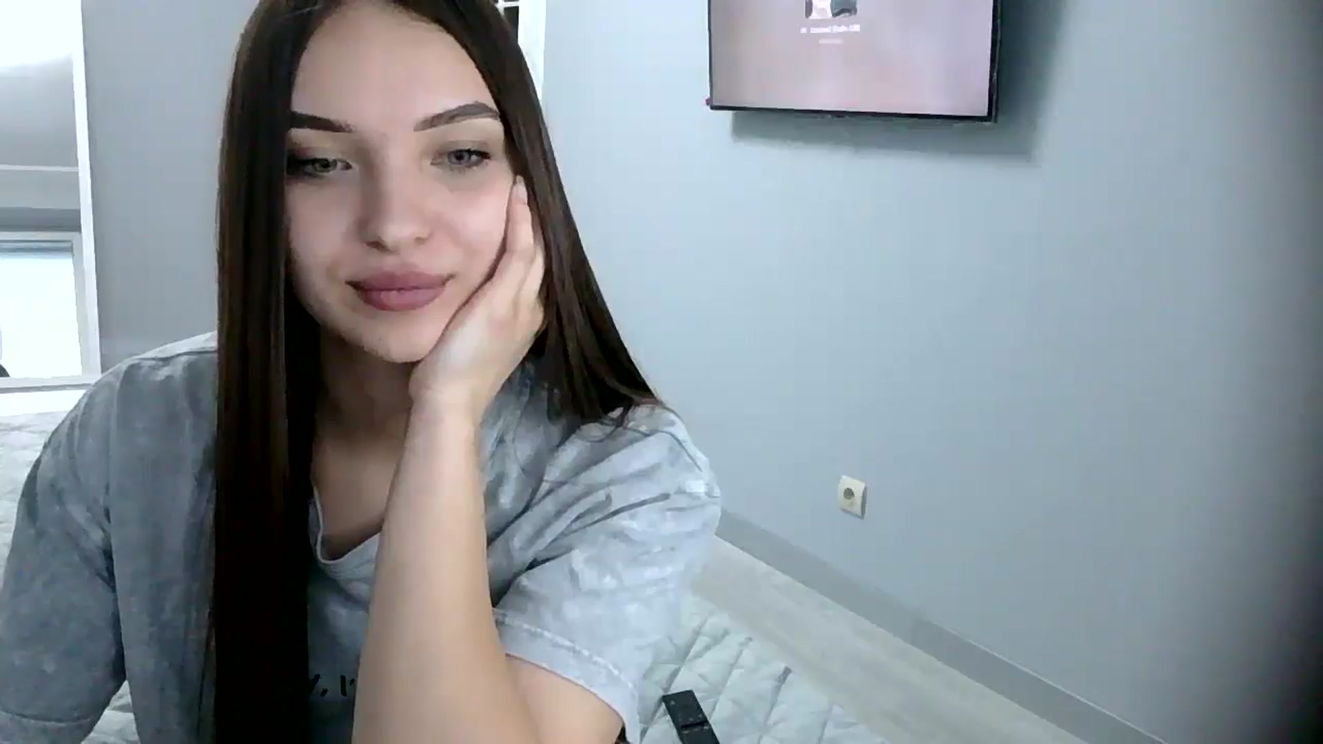 Gallery image thumbnail from LizzyStarr's myfreecams stream on, 04/02/2025, 11:36 image 12 of 20