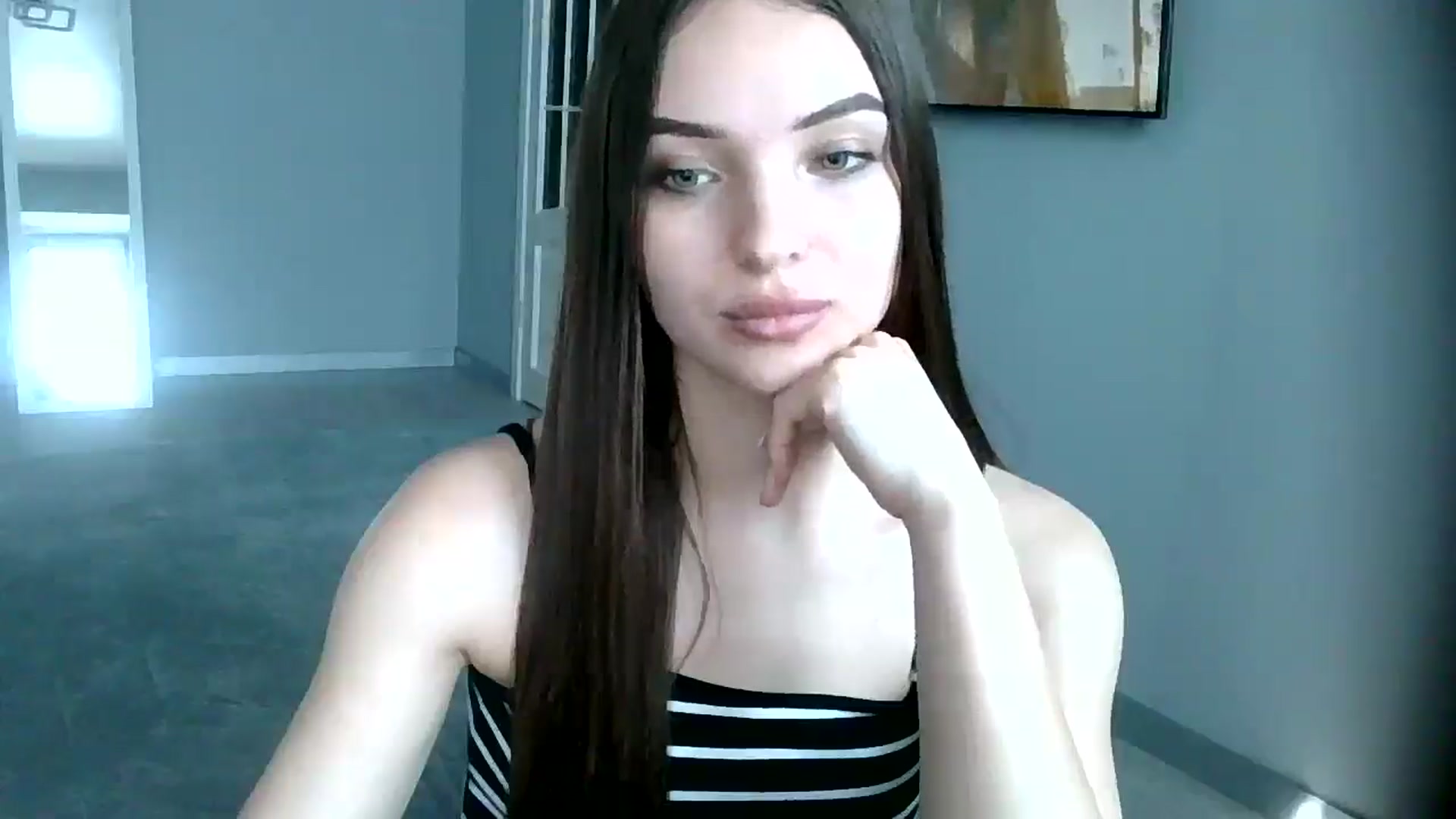 Gallery image thumbnail from LizzyStarr's myfreecams stream on, 04/04/2025, 09:14 image 14 of 20