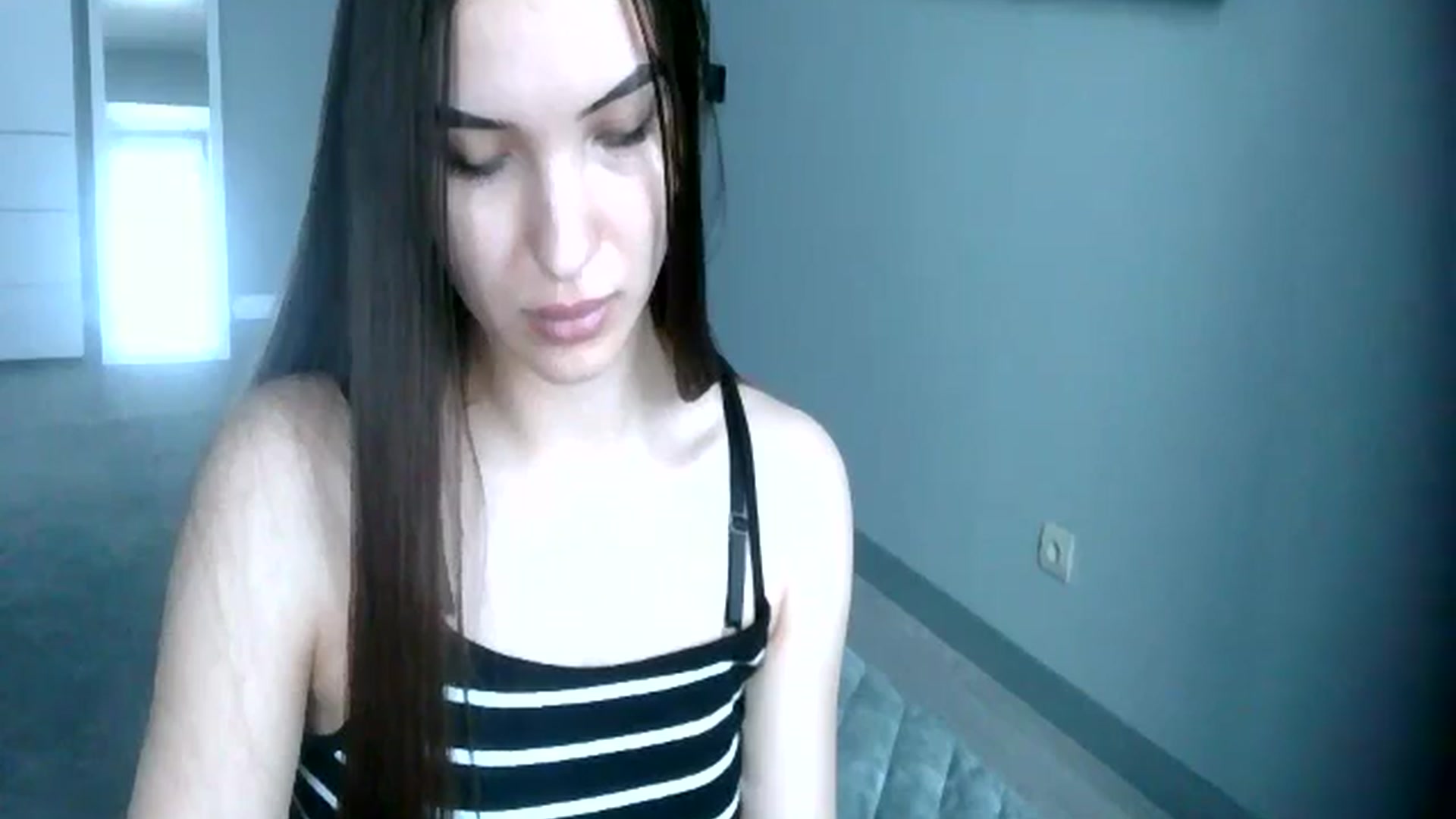 Gallery image thumbnail from LizzyStarr's myfreecams stream on, 04/04/2025, 11:20 image 10 of 20