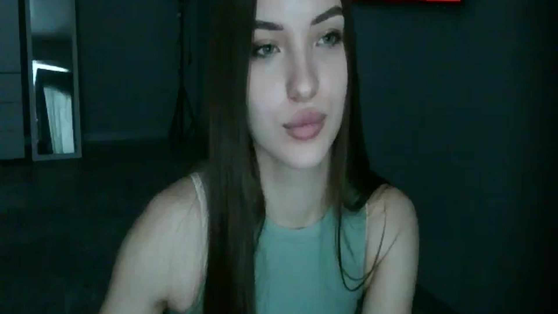 Gallery image thumbnail from LizzyStarr's myfreecams stream on, 04/05/2025, 09:00 image 10 of 20