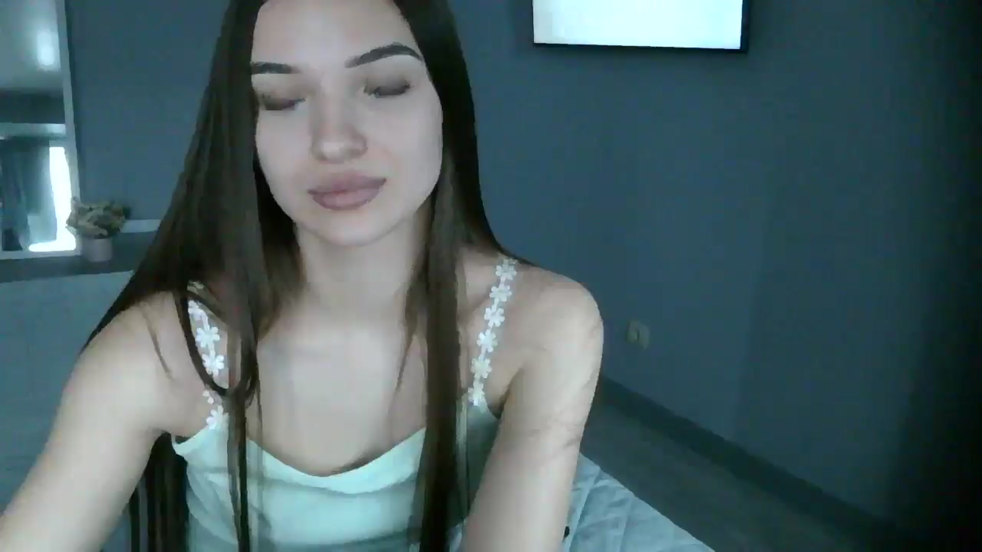 Gallery image thumbnail from LizzyStarr's myfreecams stream on, 04/08/2025, 09:28 image 11 of 20