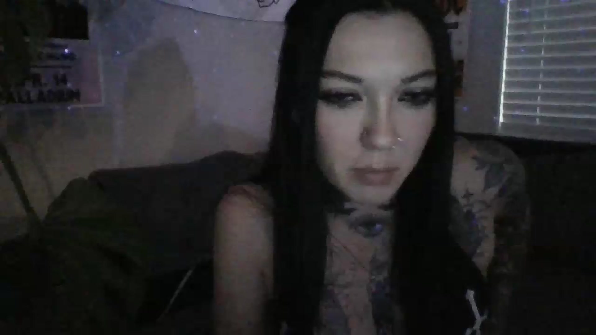 Gallery image thumbnail from LizzyVicious's myfreecams stream on, 08/04/2026, 06:29 image 16 of 20