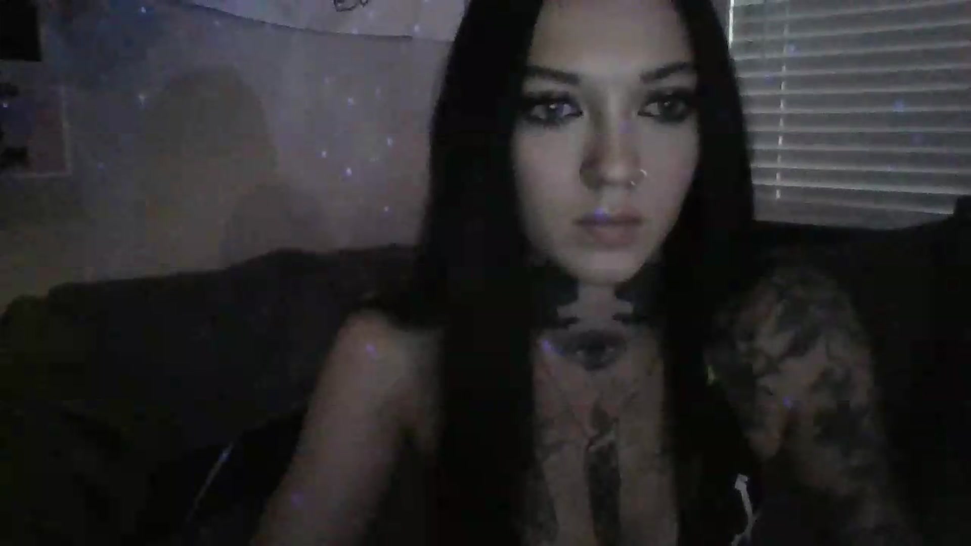 Gallery image thumbnail from LizzyVicious's myfreecams stream on, 08/04/2026, 08:06 image 15 of 20