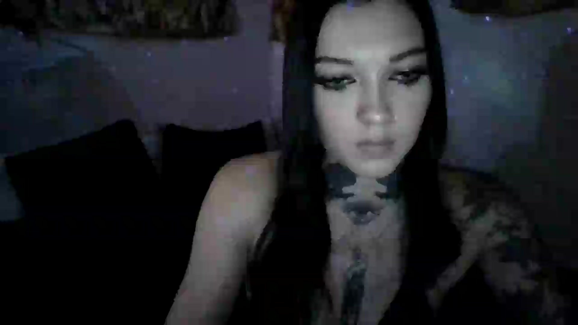 Gallery image thumbnail from LizzyVicious's myfreecams stream on, 08/05/2026, 06:25 image 18 of 20