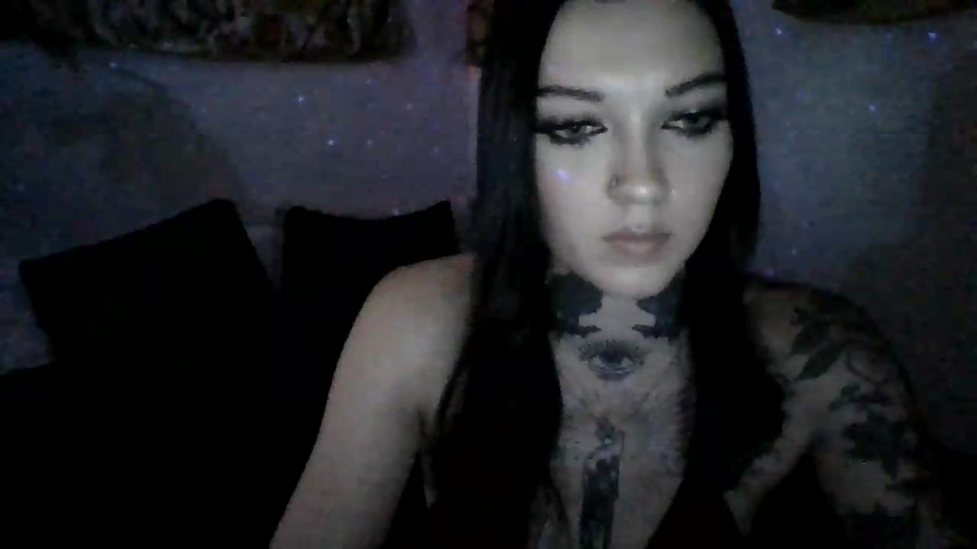 Gallery image thumbnail from LizzyVicious's myfreecams stream on, 08/05/2026, 06:25 image 17 of 20