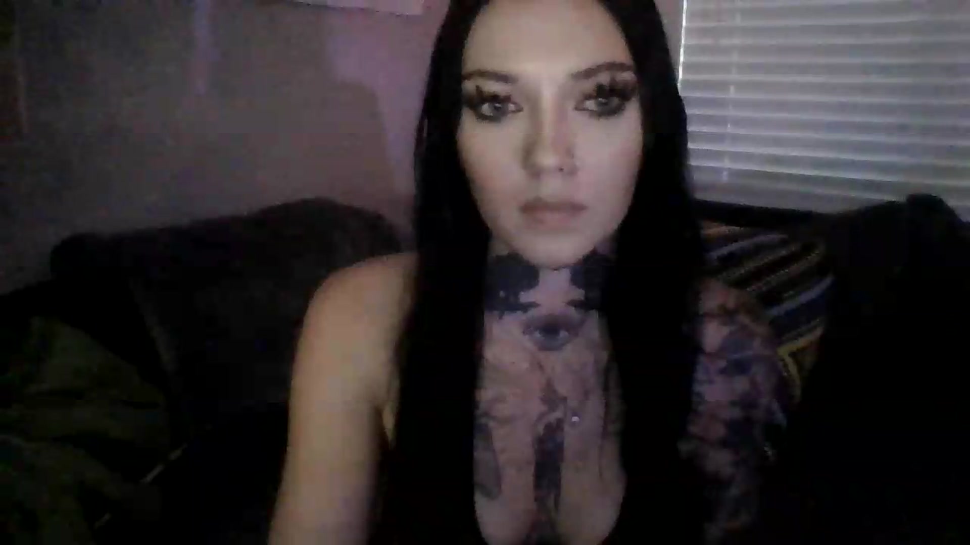 Gallery image thumbnail from LizzyVicious's myfreecams stream on, 08/14/2026, 06:27 image 17 of 20