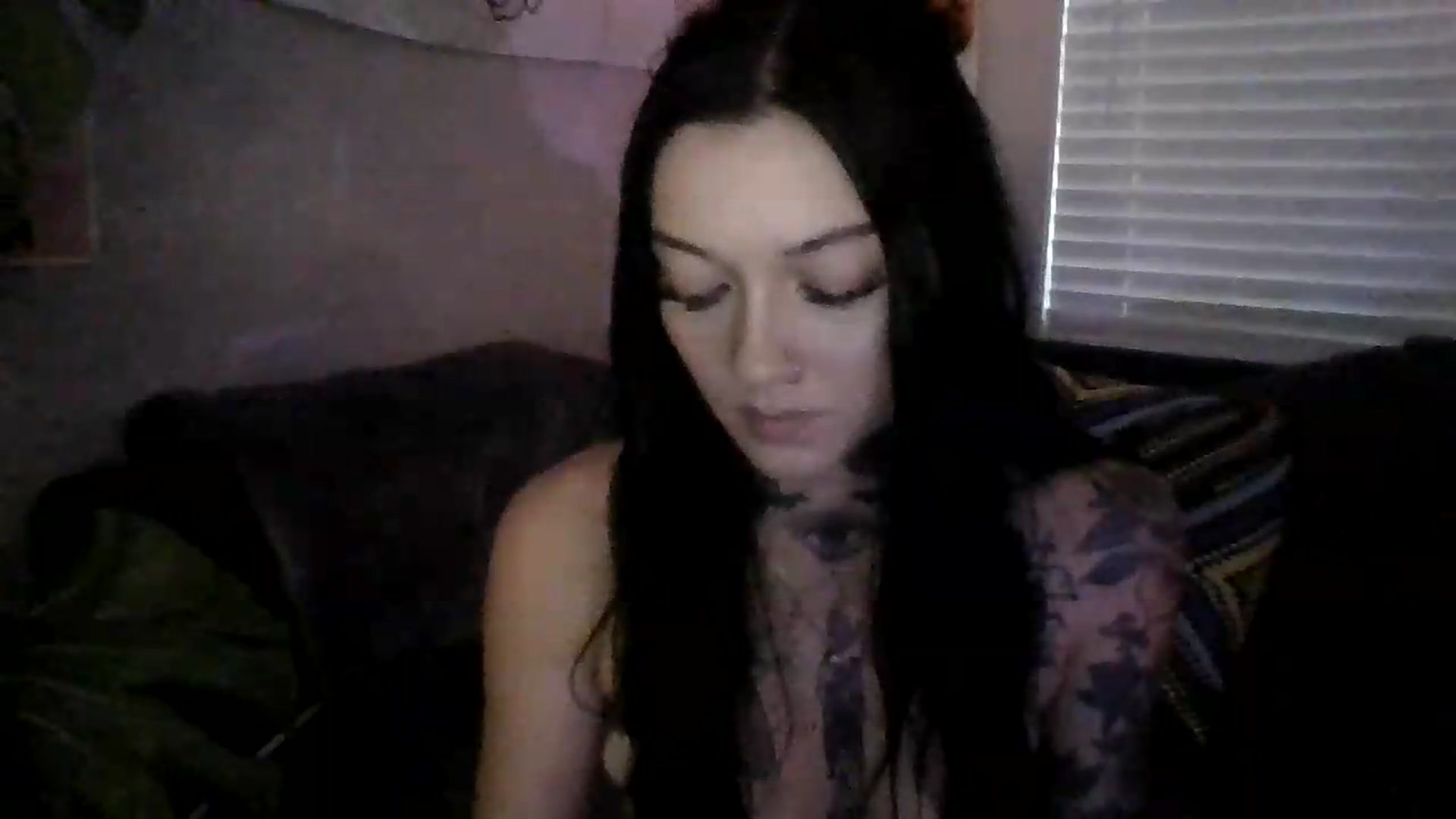 Gallery image thumbnail from LizzyVicious's myfreecams stream on, 08/14/2026, 06:51 image 2 of 20