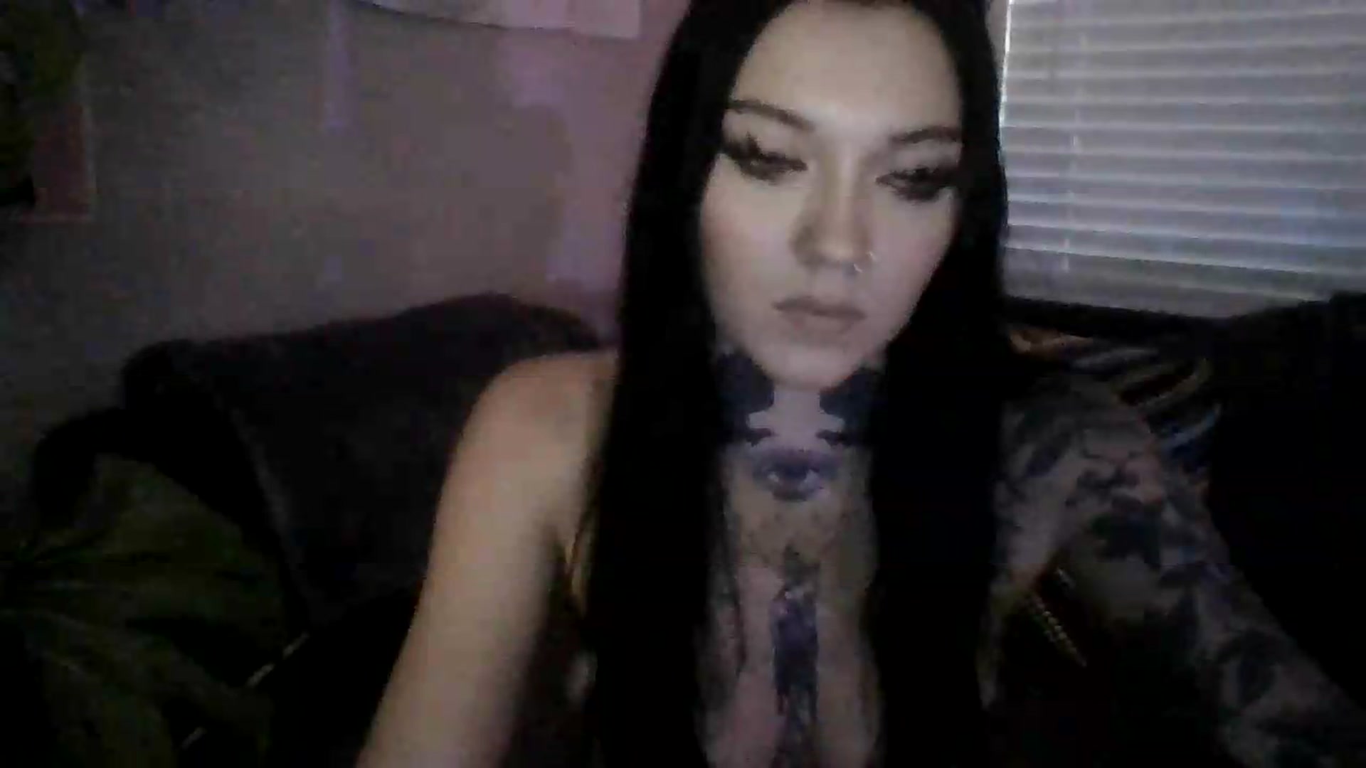Gallery image thumbnail from LizzyVicious's myfreecams stream on, 08/14/2026, 06:51 image 3 of 20