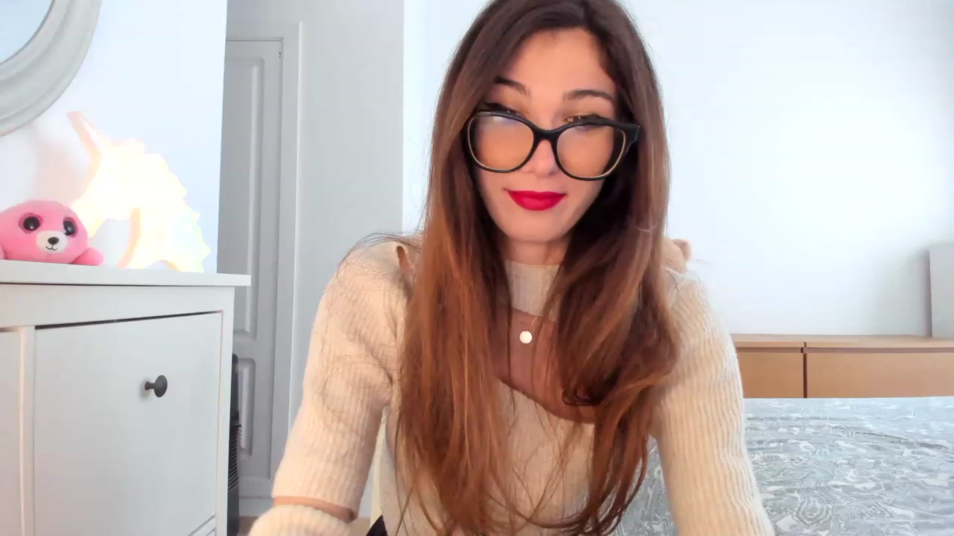 Gallery image thumbnail from LlamaTellU's myfreecams stream on, 03/03/2023, 09:01 image 1 of 20
