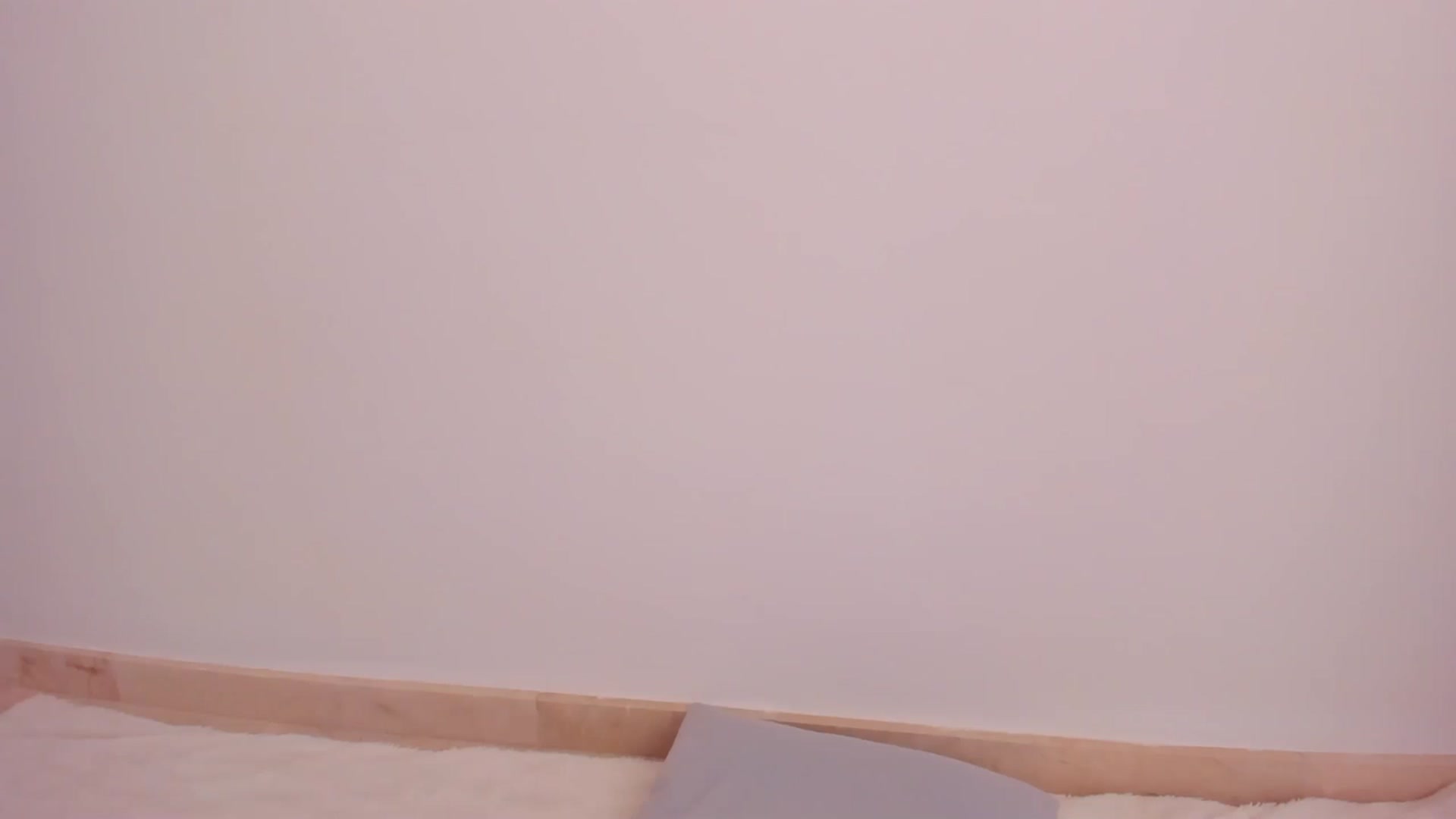 Gallery image thumbnail from LlamaTellU's myfreecams stream on, 07/10/2023, 07:56 image 3 of 20
