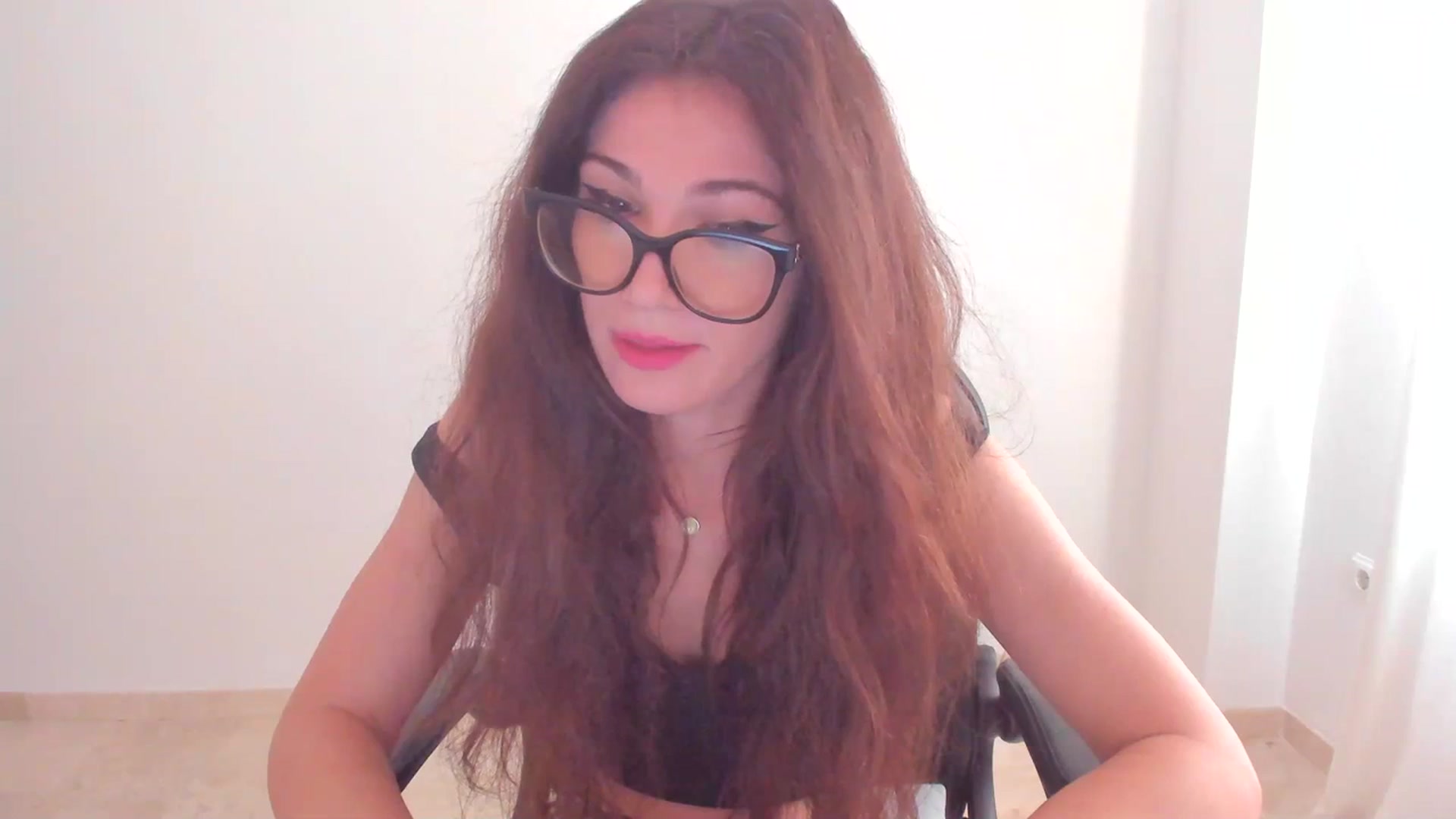 Gallery image thumbnail from LlamaTellU's myfreecams stream on, 07/19/2023, 06:59 image 1 of 20