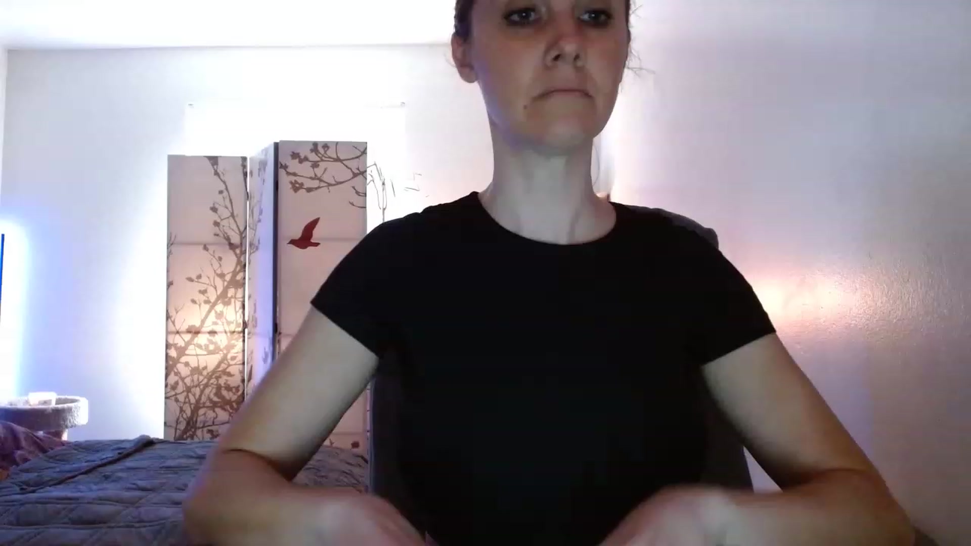 Gallery image thumbnail from LoVe_On__'s myfreecams stream on, 04/24/2023, 15:15 image 6 of 20