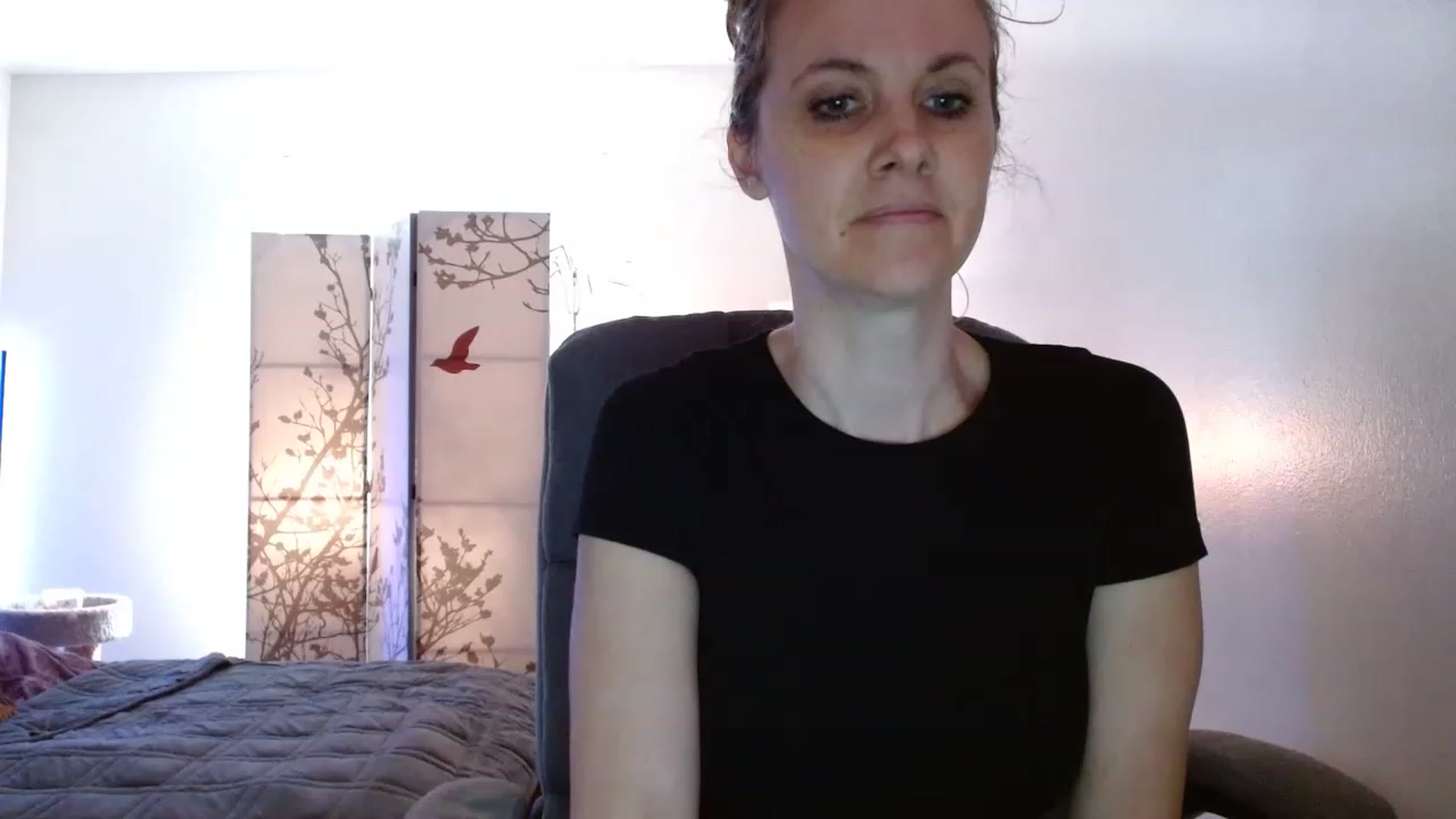 Gallery image thumbnail from LoVe_On__'s myfreecams stream on, 04/24/2023, 15:15 image 17 of 20