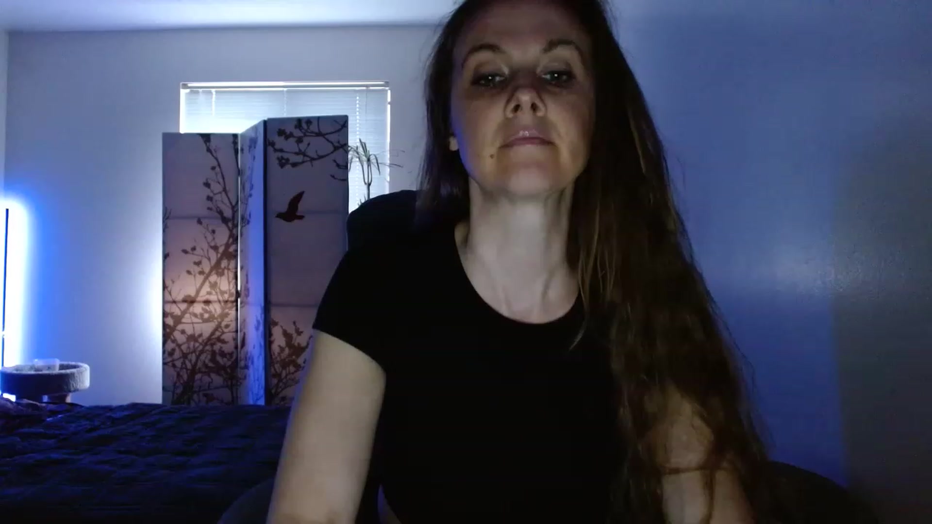 Gallery image thumbnail from LoVe_On__'s myfreecams stream on, 04/25/2023, 24:52 image 2 of 20
