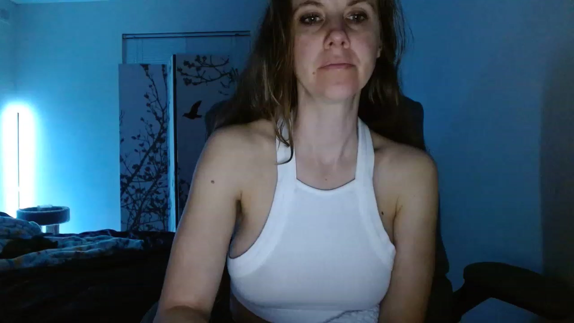 Gallery image thumbnail from LoVe_On__'s myfreecams stream on, 04/29/2023, 10:04 image 13 of 20