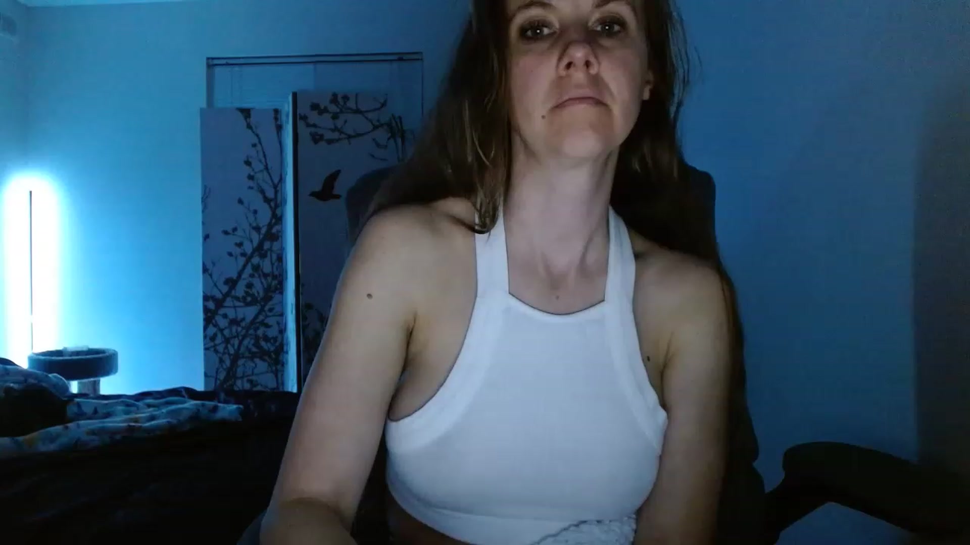 Gallery image thumbnail from LoVe_On__'s myfreecams stream on, 04/29/2023, 10:04 image 10 of 20