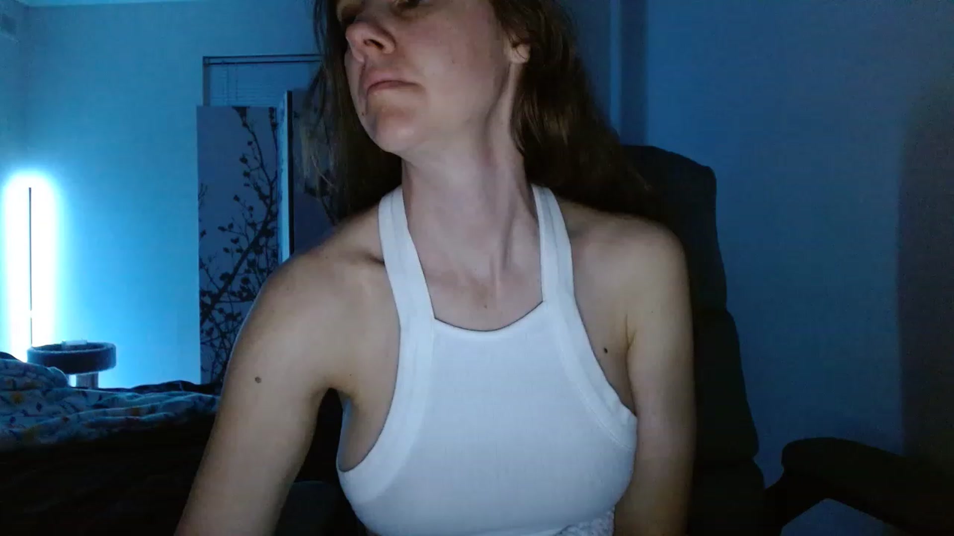 Gallery image thumbnail from LoVe_On__'s myfreecams stream on, 04/29/2023, 10:04 image 4 of 20