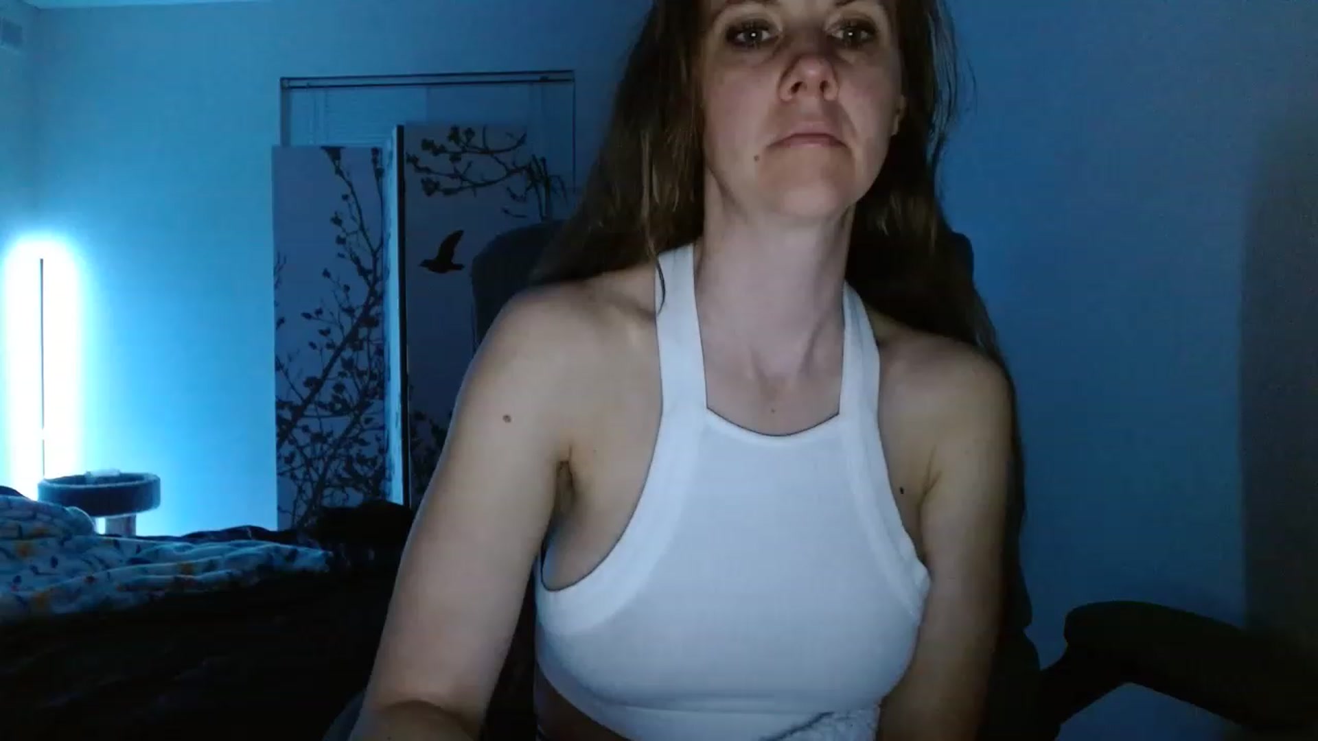 Gallery image thumbnail from LoVe_On__'s myfreecams stream on, 04/29/2023, 10:04 image 7 of 20