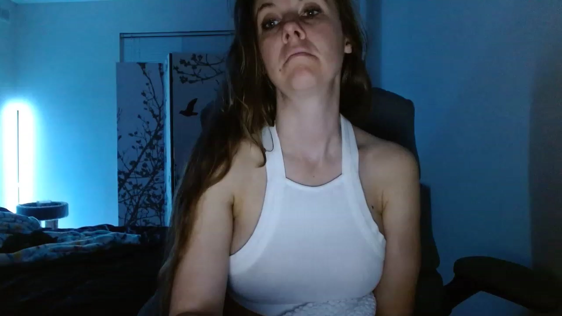 Gallery image thumbnail from LoVe_On__'s myfreecams stream on, 04/29/2023, 10:04 image 15 of 20