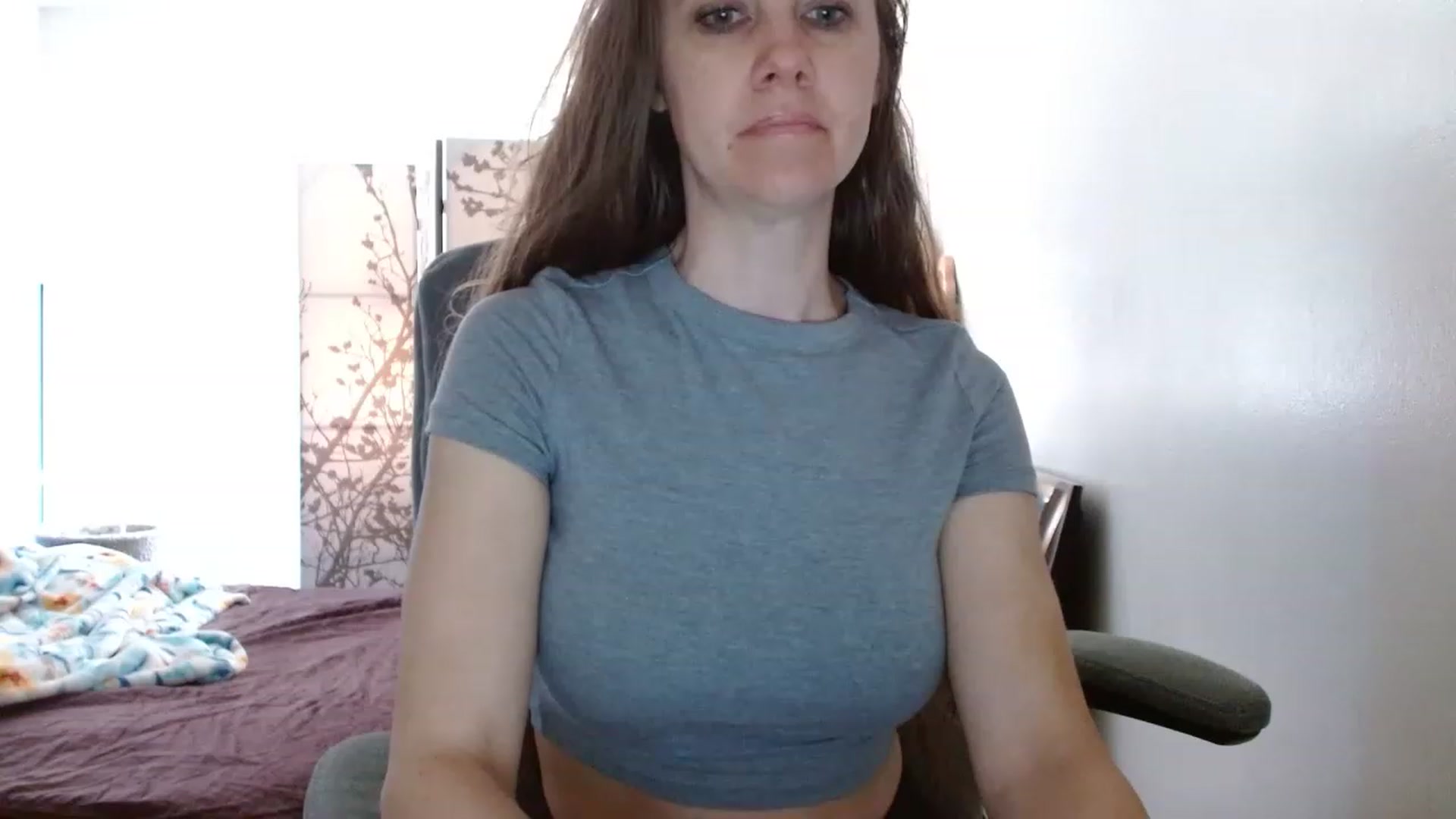 Gallery image thumbnail from LoVe_On__'s myfreecams stream on, 04/29/2023, 16:35 image 9 of 20