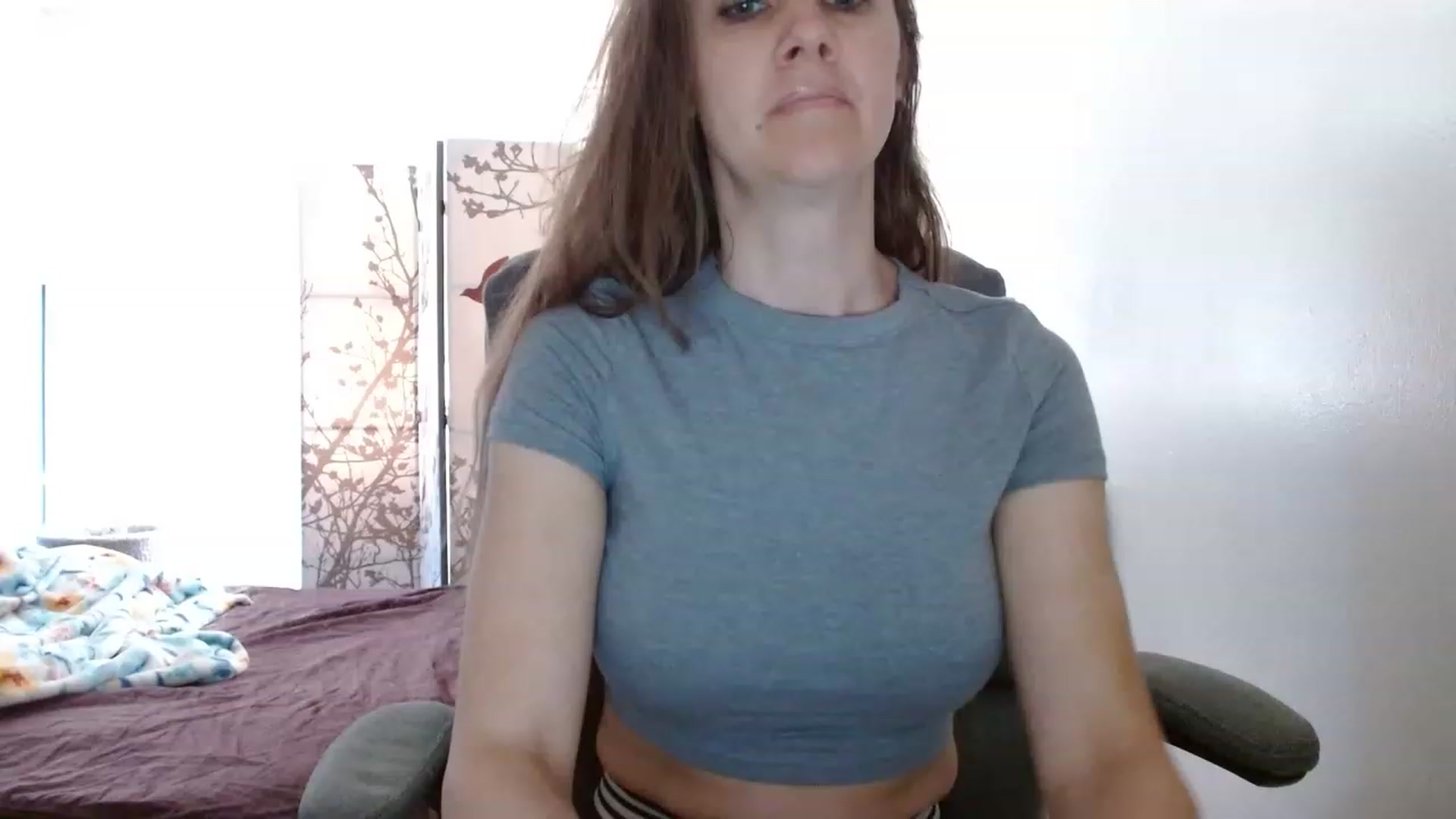Gallery image thumbnail from LoVe_On__'s myfreecams stream on, 04/29/2023, 16:35 image 3 of 20