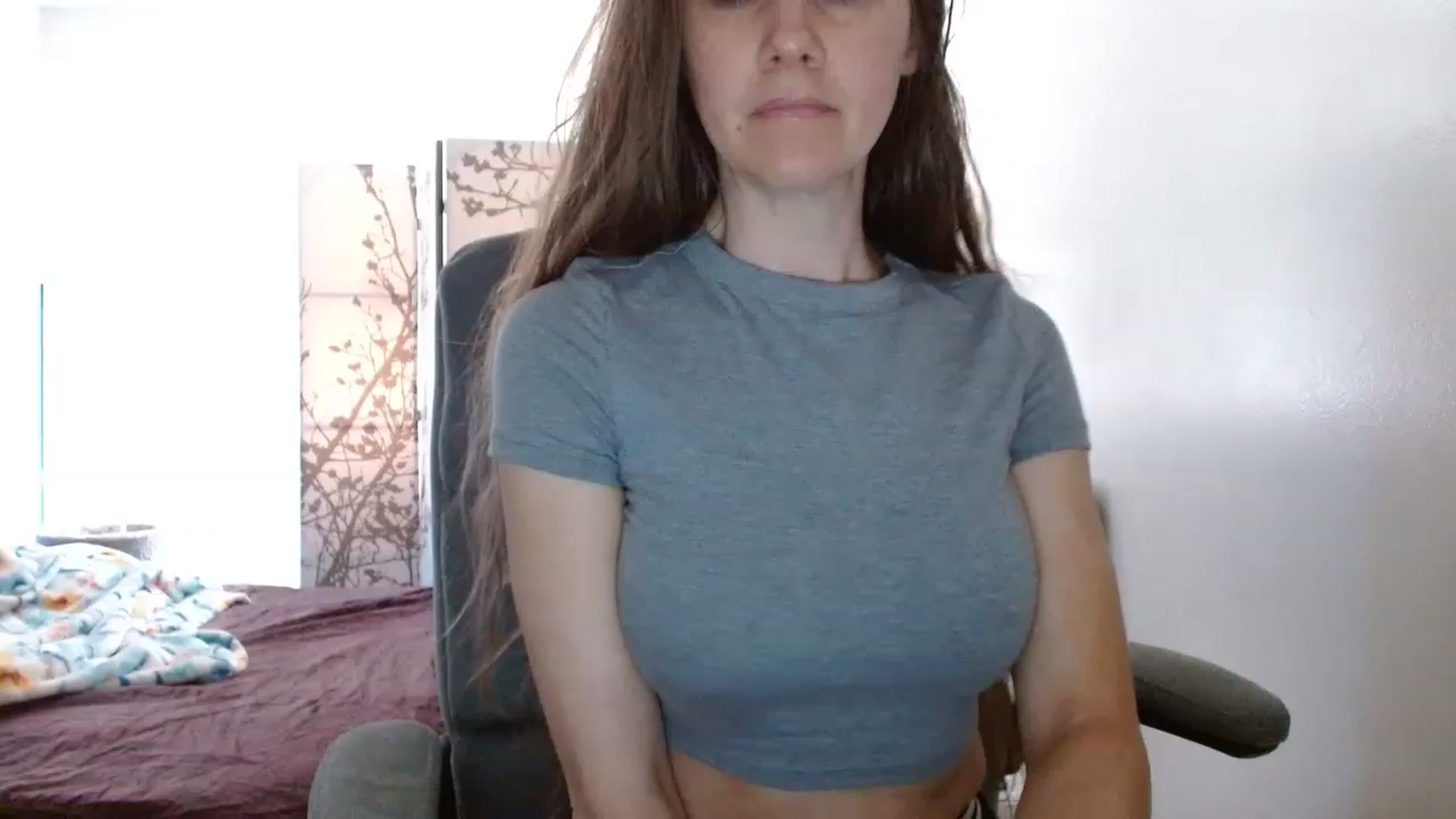 Gallery image thumbnail from LoVe_On__'s myfreecams stream on, 04/29/2023, 16:35 image 10 of 20