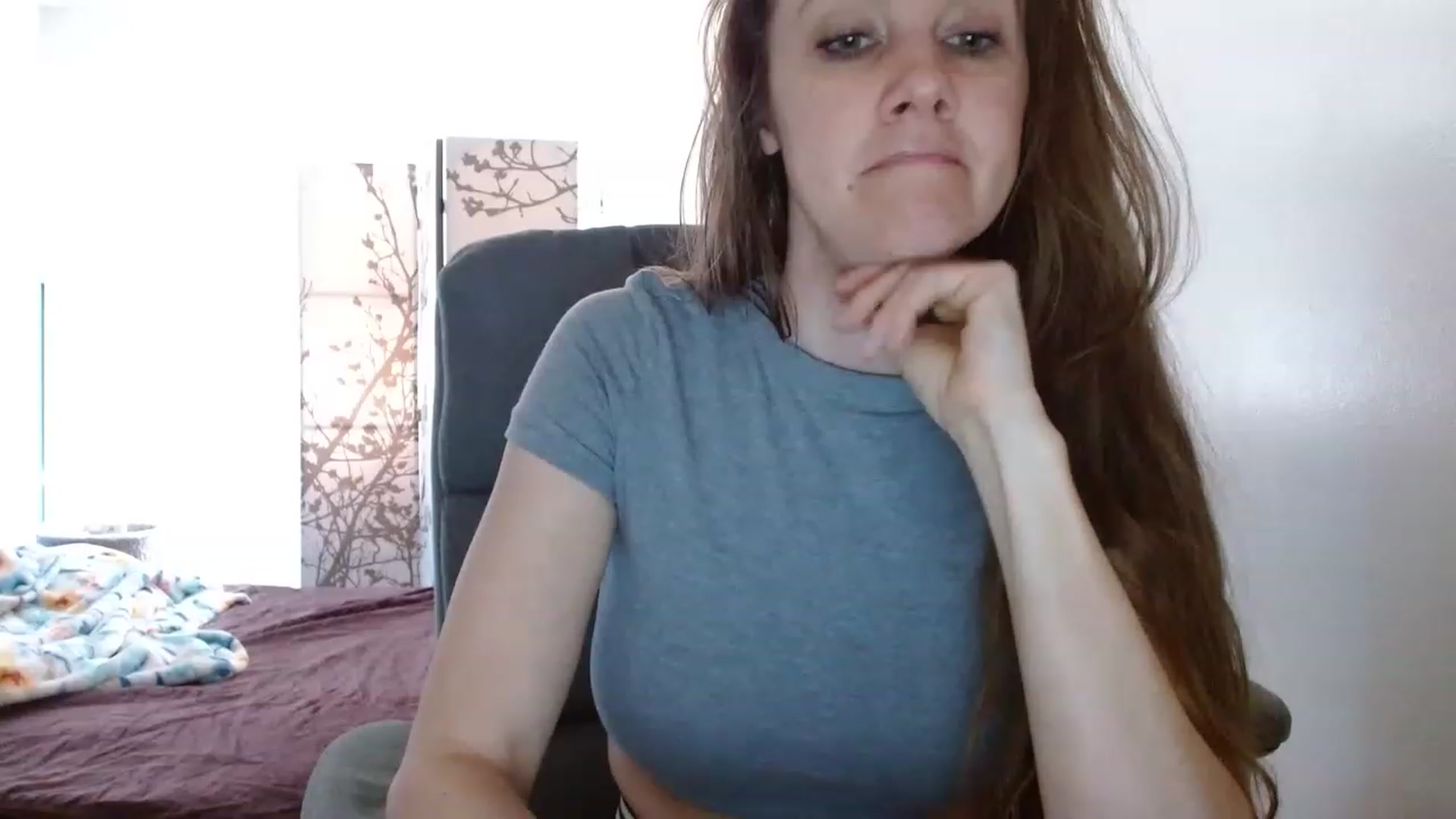 Gallery image thumbnail from LoVe_On__'s myfreecams stream on, 04/29/2023, 16:35 image 20 of 20