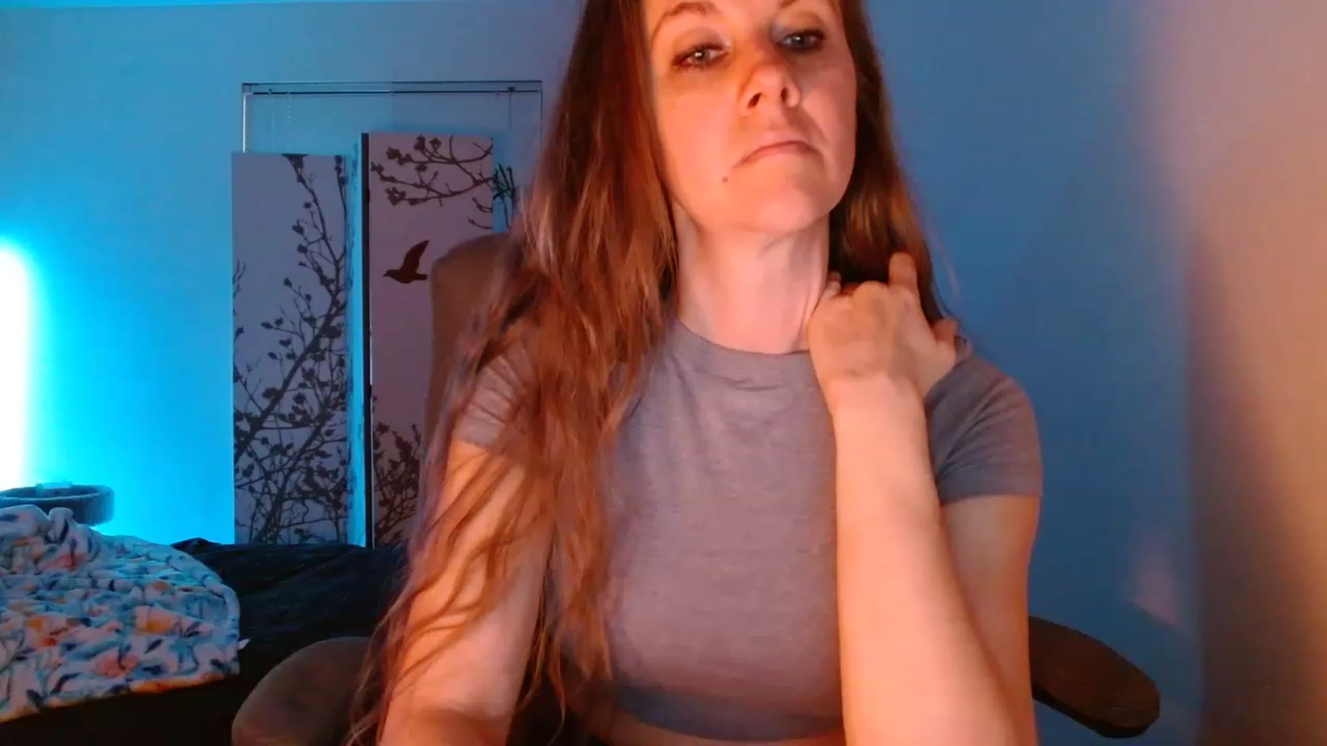 Gallery image thumbnail from LoVe_On__'s myfreecams stream on, 04/30/2023, 12:31 image 11 of 20
