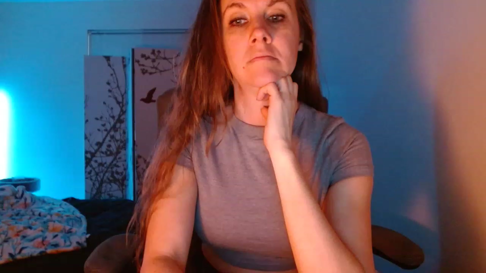 Gallery image thumbnail from LoVe_On__'s myfreecams stream on, 04/30/2023, 12:31 image 9 of 20