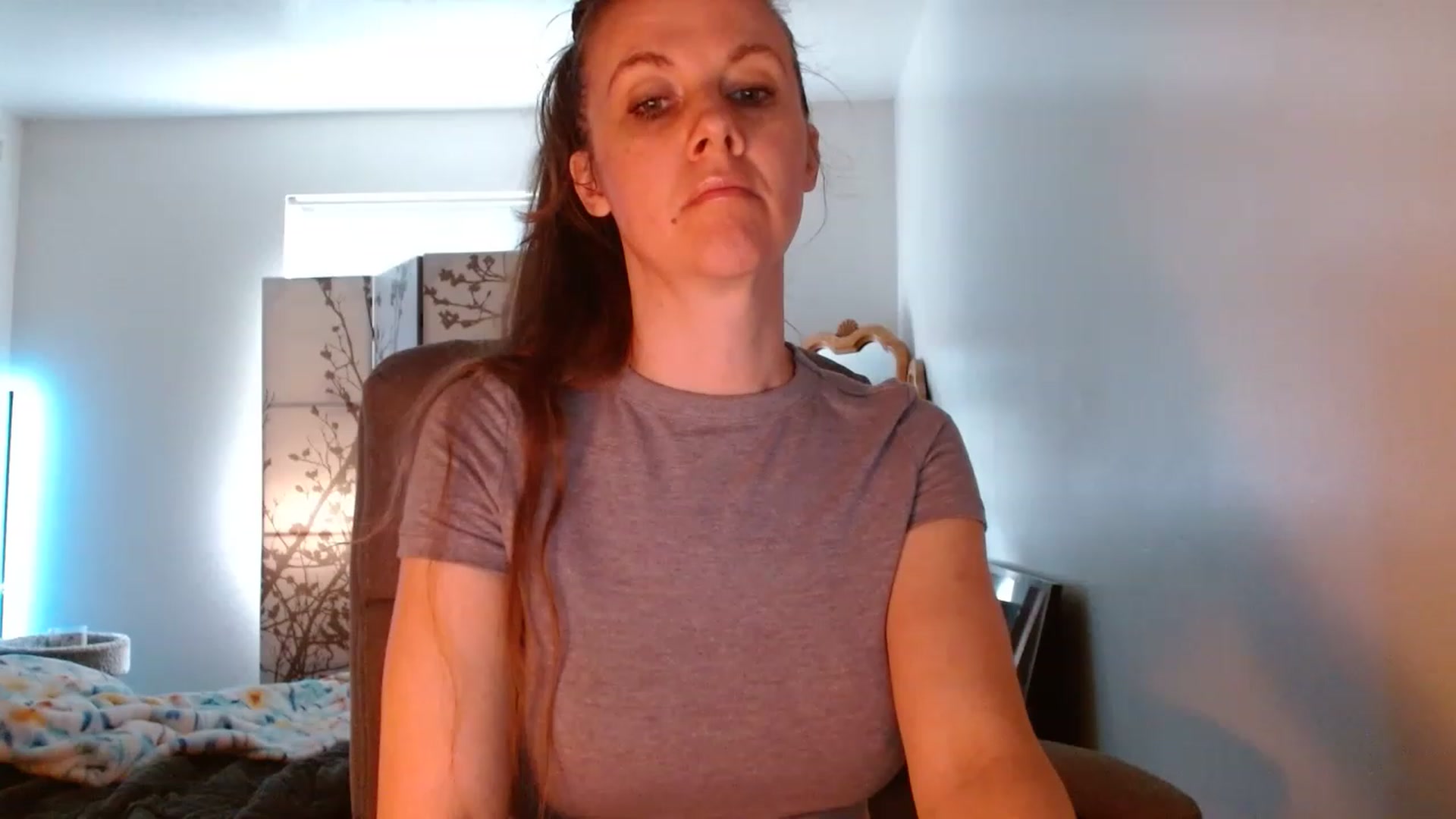 Gallery image thumbnail from LoVe_On__'s myfreecams stream on, 05/06/2023, 13:59 image 20 of 20