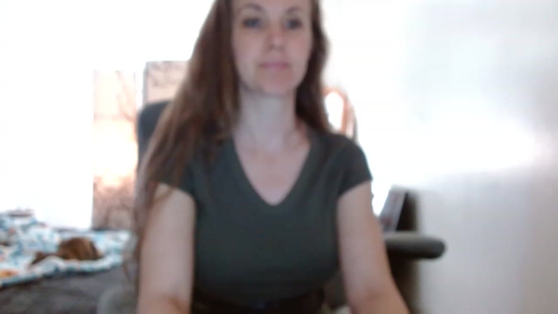Gallery image thumbnail from LoVe_On__'s myfreecams stream on, 05/07/2023, 19:29 image 18 of 20