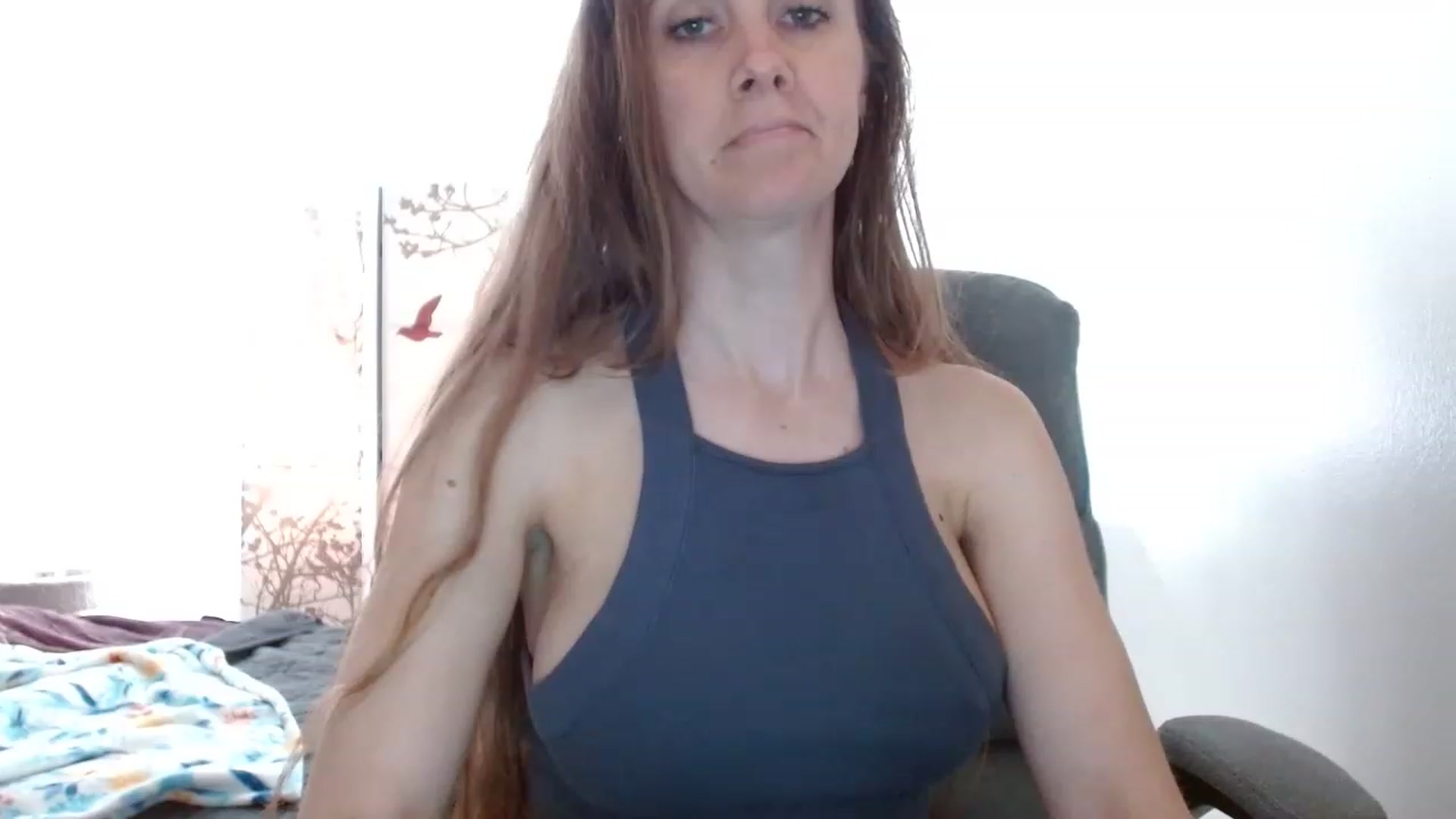 Gallery image thumbnail from LoVe_On__'s myfreecams stream on, 05/11/2023, 15:58 image 19 of 20