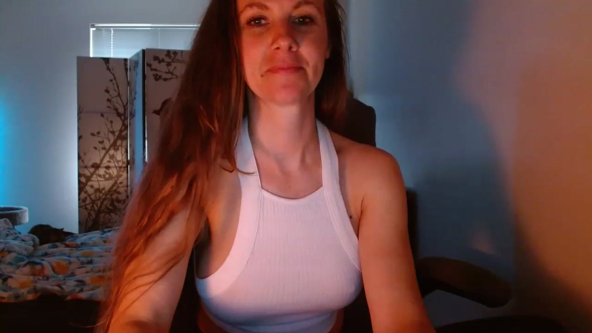 Gallery image thumbnail from LoVe_On__'s myfreecams stream on, 05/14/2023, 13:51 image 15 of 20