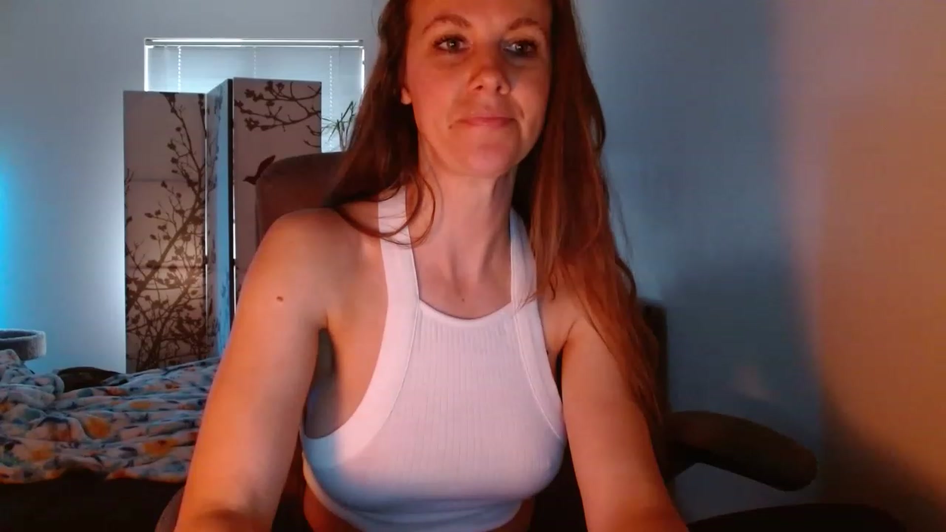 Gallery image thumbnail from LoVe_On__'s myfreecams stream on, 05/14/2023, 13:51 image 13 of 20