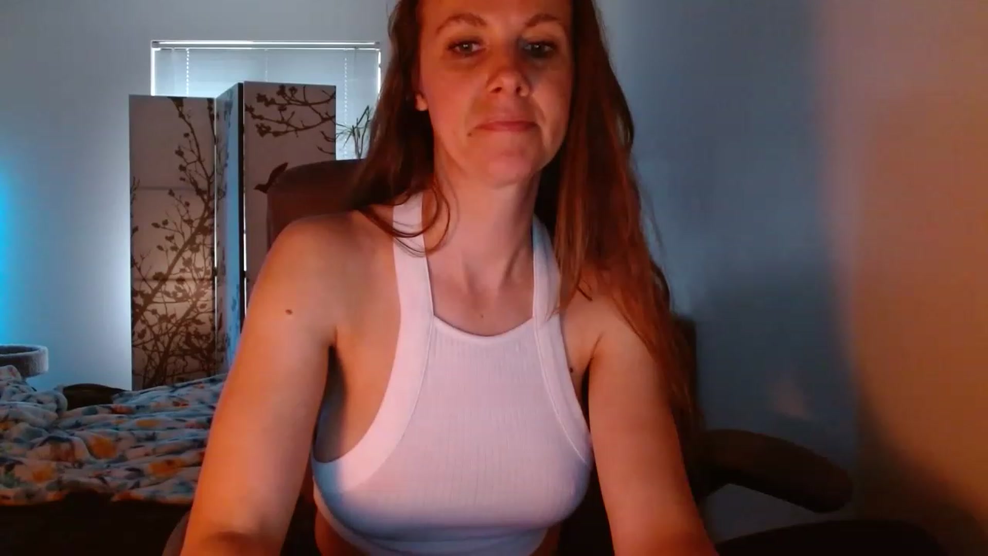 Gallery image thumbnail from LoVe_On__'s myfreecams stream on, 05/14/2023, 13:51 image 12 of 20