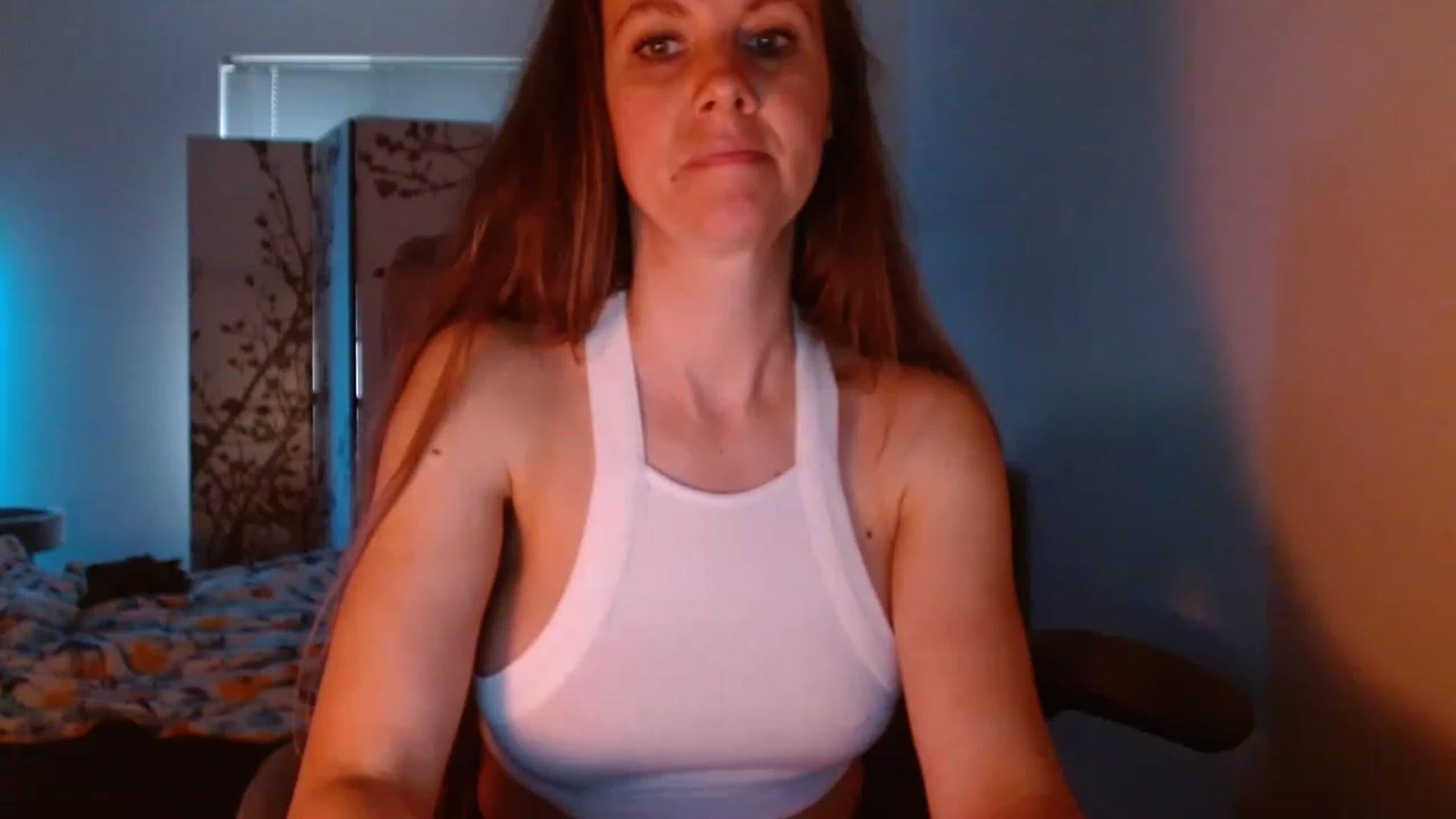 Gallery image thumbnail from LoVe_On__'s myfreecams stream on, 05/14/2023, 13:51 image 2 of 20