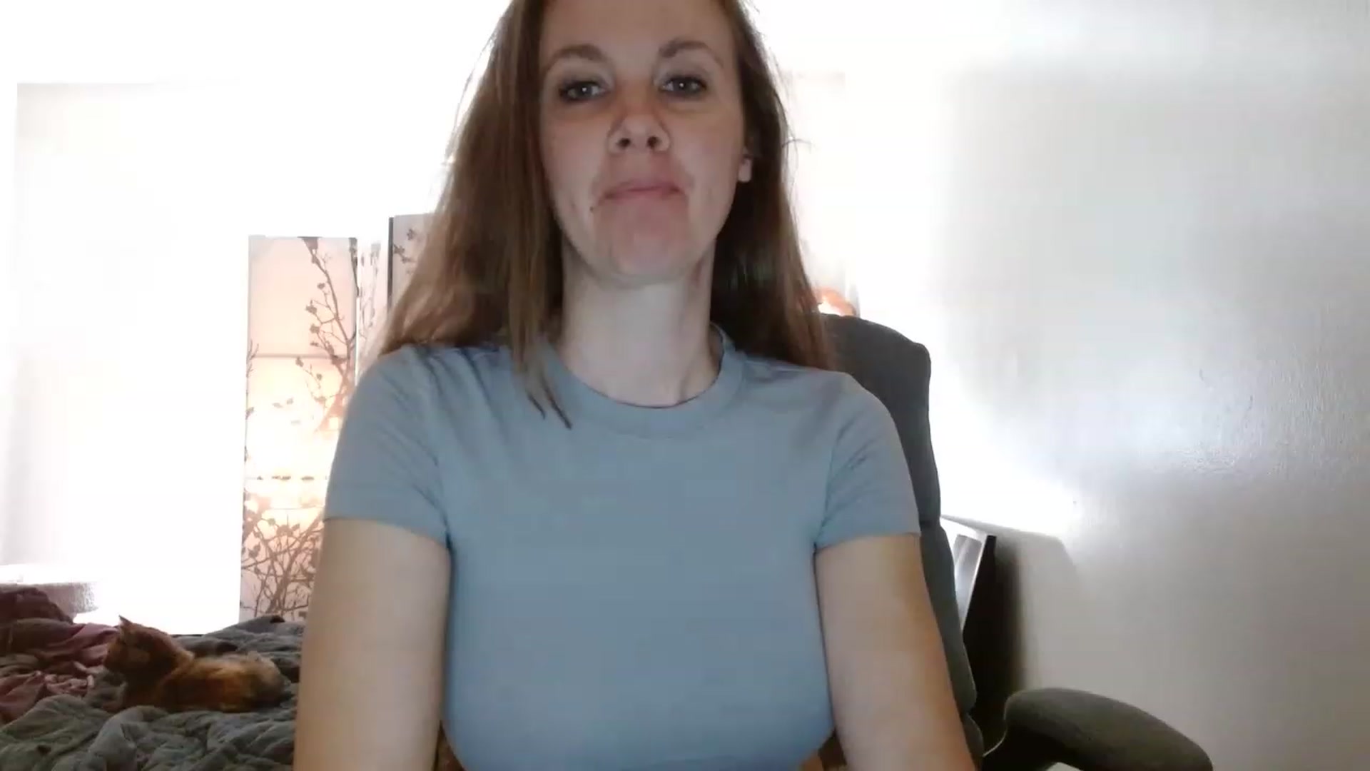 Gallery image thumbnail from LoVe_On__'s myfreecams stream on, 05/21/2023, 15:27 image 10 of 20