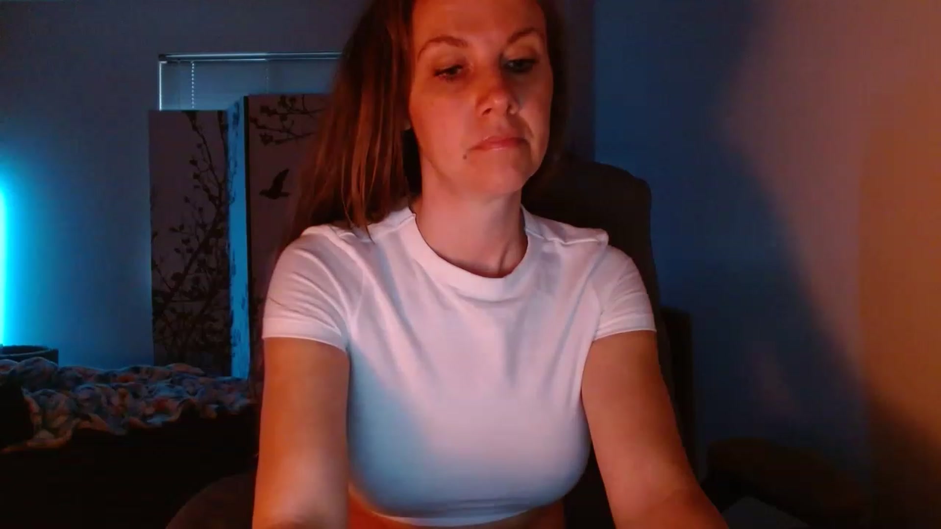 Gallery image thumbnail from LoVe_On__'s myfreecams stream on, 05/27/2023, 12:12 image 17 of 20