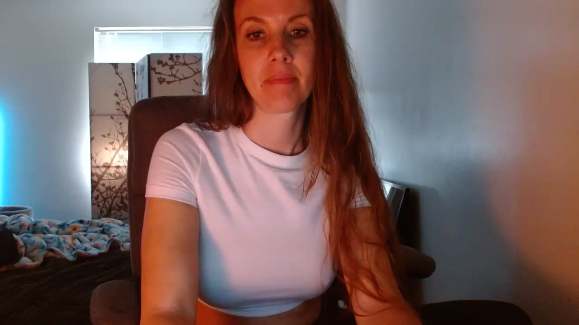 Gallery image thumbnail from LoVe_On__'s myfreecams stream on, 05/27/2023, 13:37 image 17 of 20