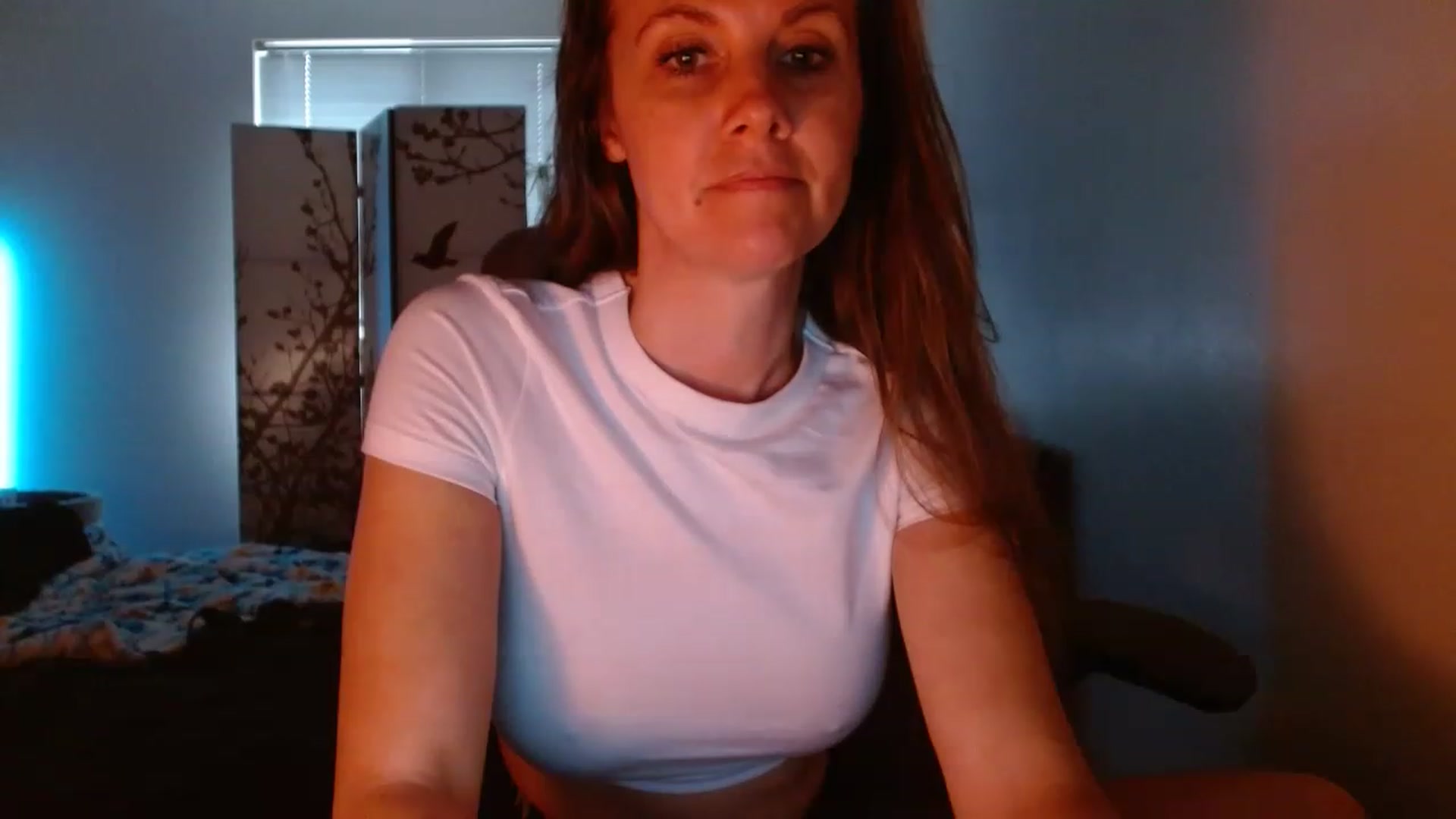 Gallery image thumbnail from LoVe_On__'s myfreecams stream on, 05/27/2023, 19:43 image 5 of 20