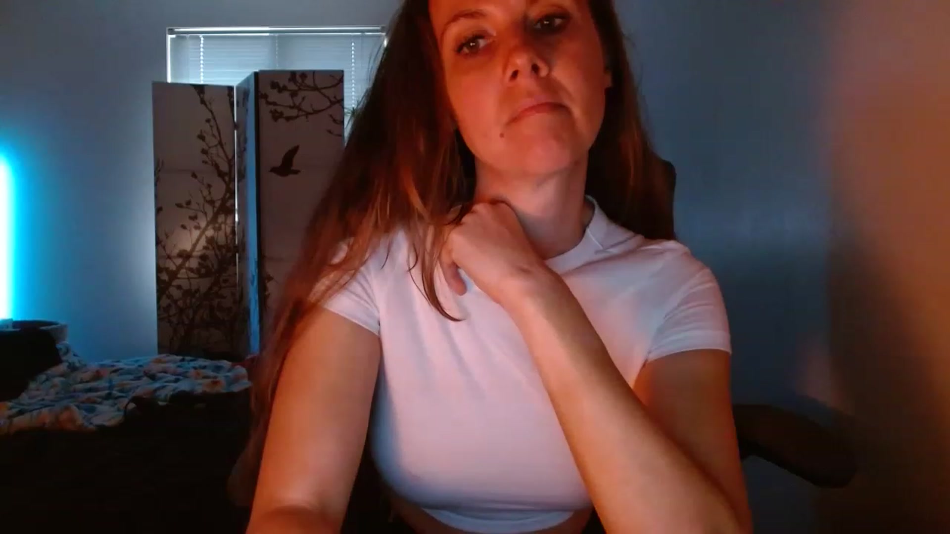 Gallery image thumbnail from LoVe_On__'s myfreecams stream on, 05/27/2023, 19:43 image 13 of 20