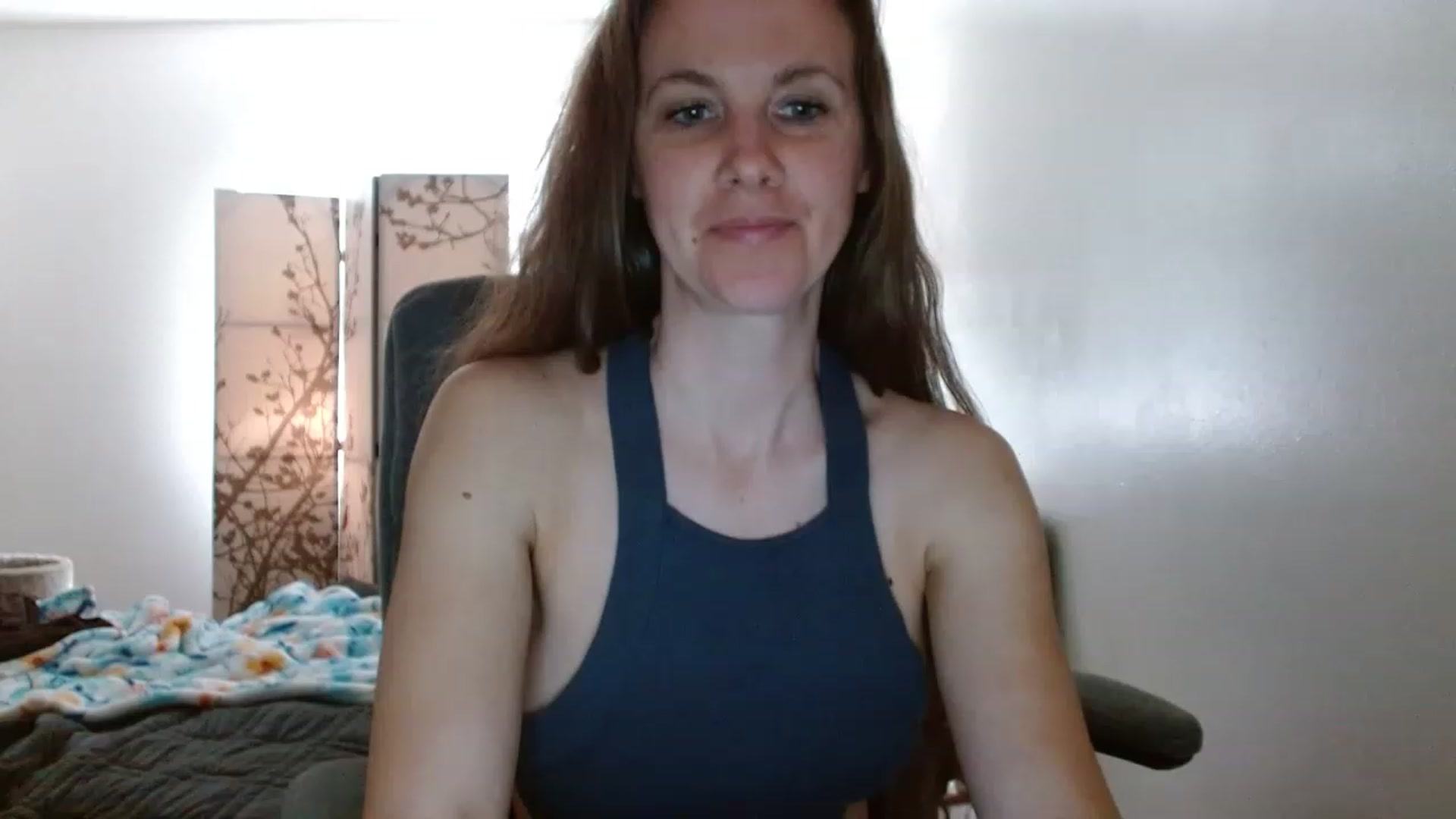 Gallery image thumbnail from LoVe_On__'s myfreecams stream on, 05/28/2023, 17:35 image 13 of 20