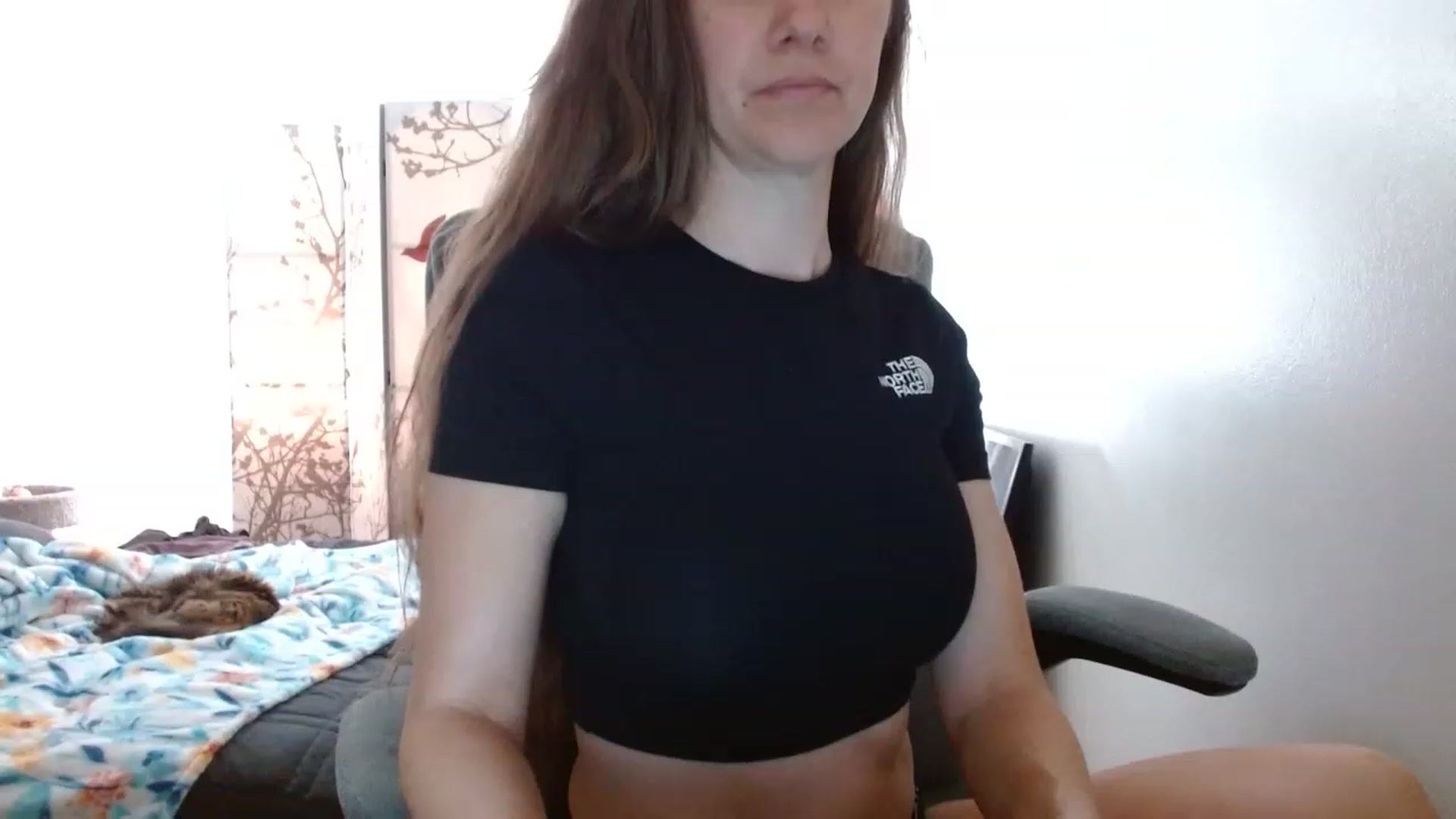 Gallery image thumbnail from LoVe_On__'s myfreecams stream on, 05/29/2023, 15:54 image 15 of 20
