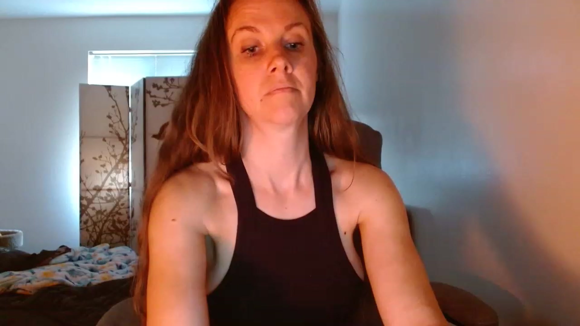 Gallery image thumbnail from LoVe_On__'s myfreecams stream on, 05/30/2023, 14:35 image 14 of 20