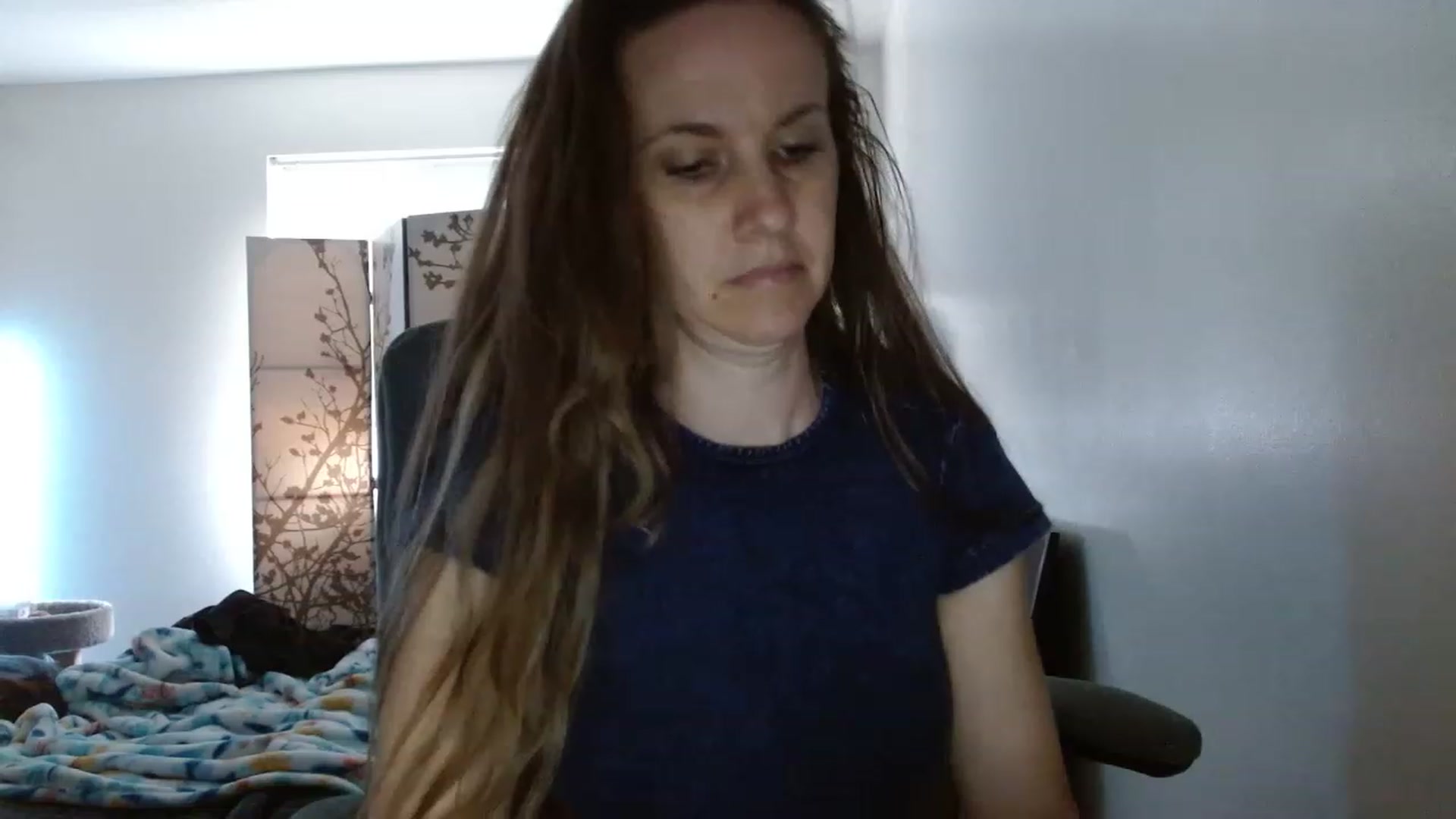 Gallery image thumbnail from LoVe_On__'s myfreecams stream on, 06/03/2023, 15:09 image 13 of 20