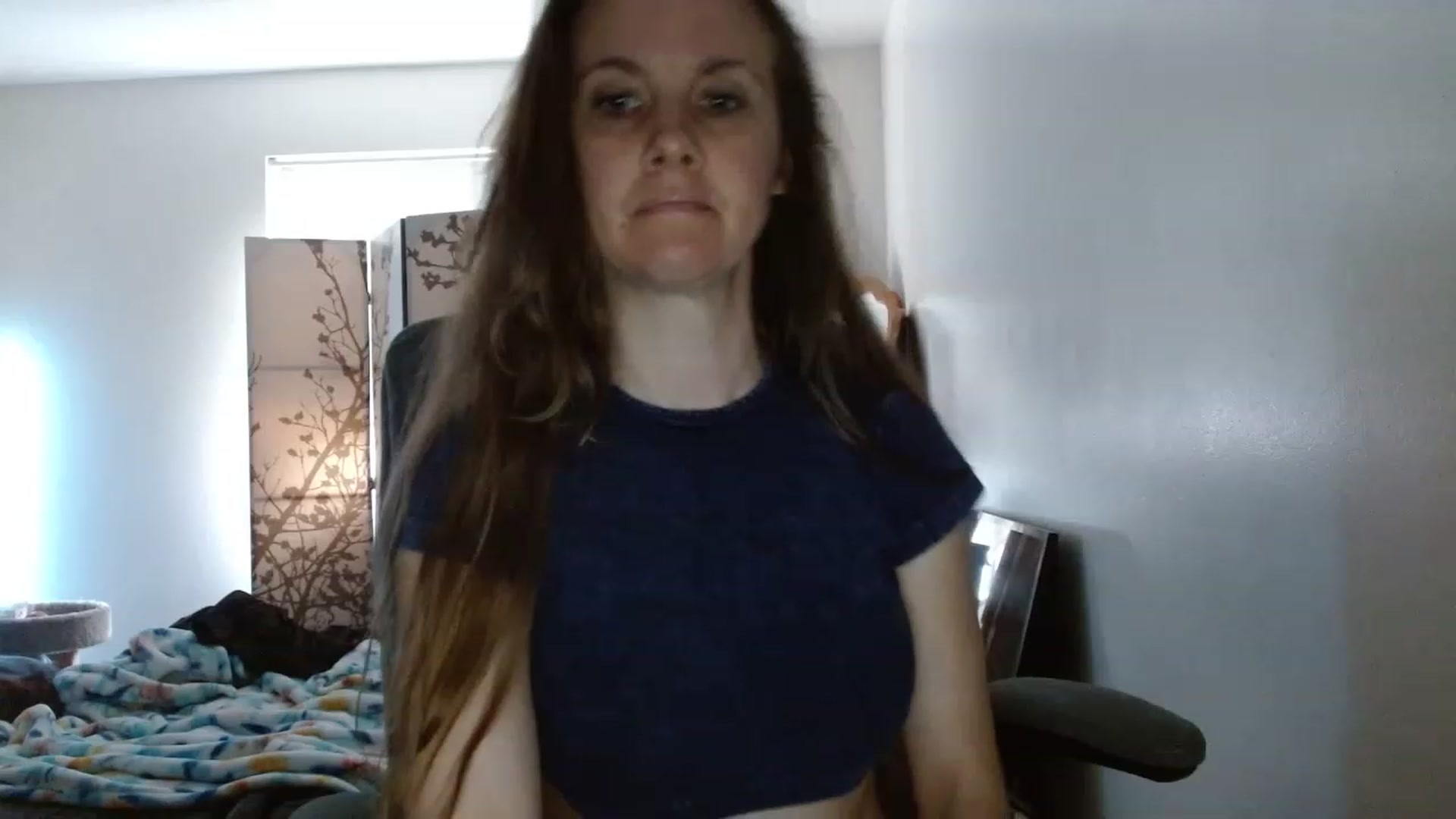Gallery image thumbnail from LoVe_On__'s myfreecams stream on, 06/03/2023, 15:09 image 12 of 20