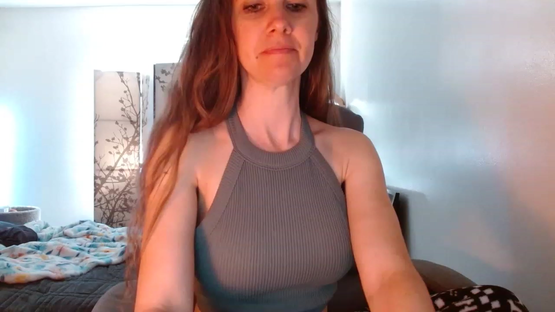 Gallery image thumbnail from LoVe_On__'s myfreecams stream on, 06/04/2023, 16:18 image 6 of 20