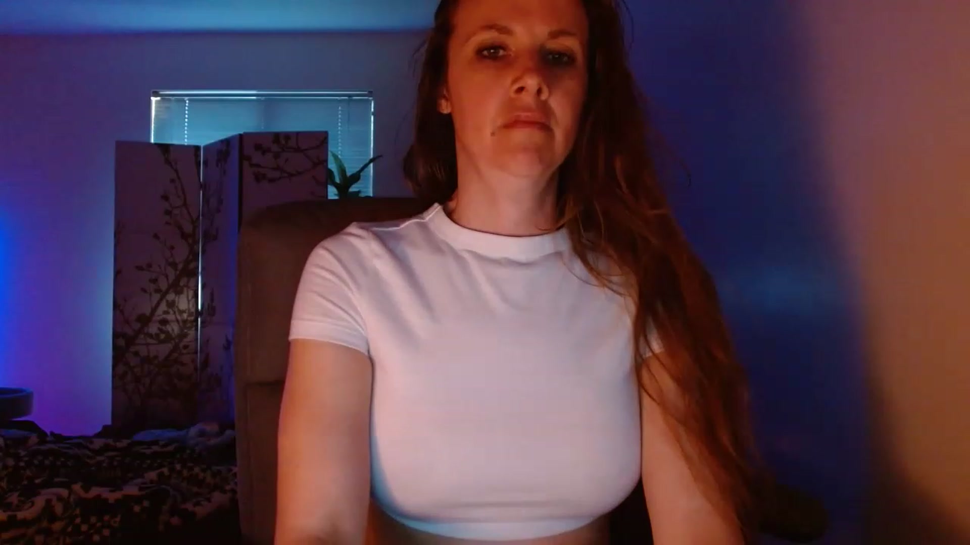 Gallery image thumbnail from LoVe_On__'s myfreecams stream on, 06/09/2023, 13:24 image 10 of 20