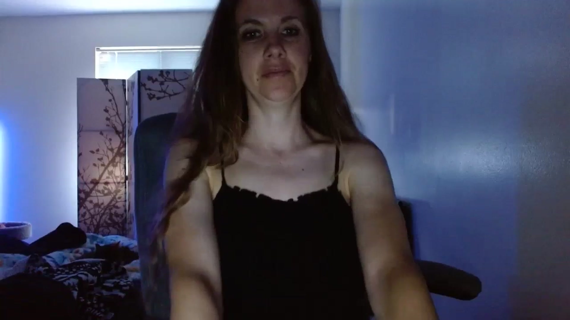 Gallery image thumbnail from LoVe_On__'s myfreecams stream on, 06/10/2023, 14:13 image 3 of 20