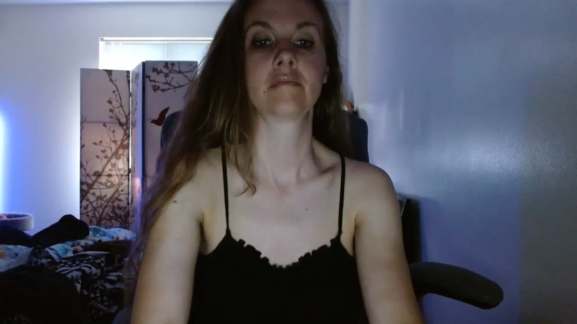 Gallery image thumbnail from LoVe_On__'s myfreecams stream on, 06/10/2023, 14:13 image 15 of 20